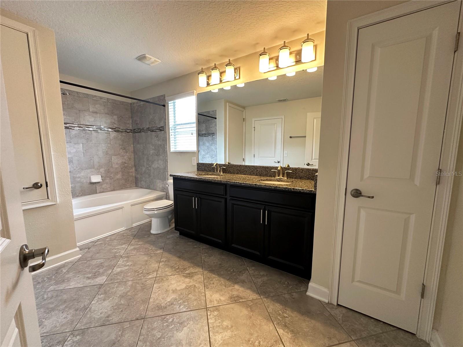 10182 AUTHORS WAY, ORLANDO, FL, 32832