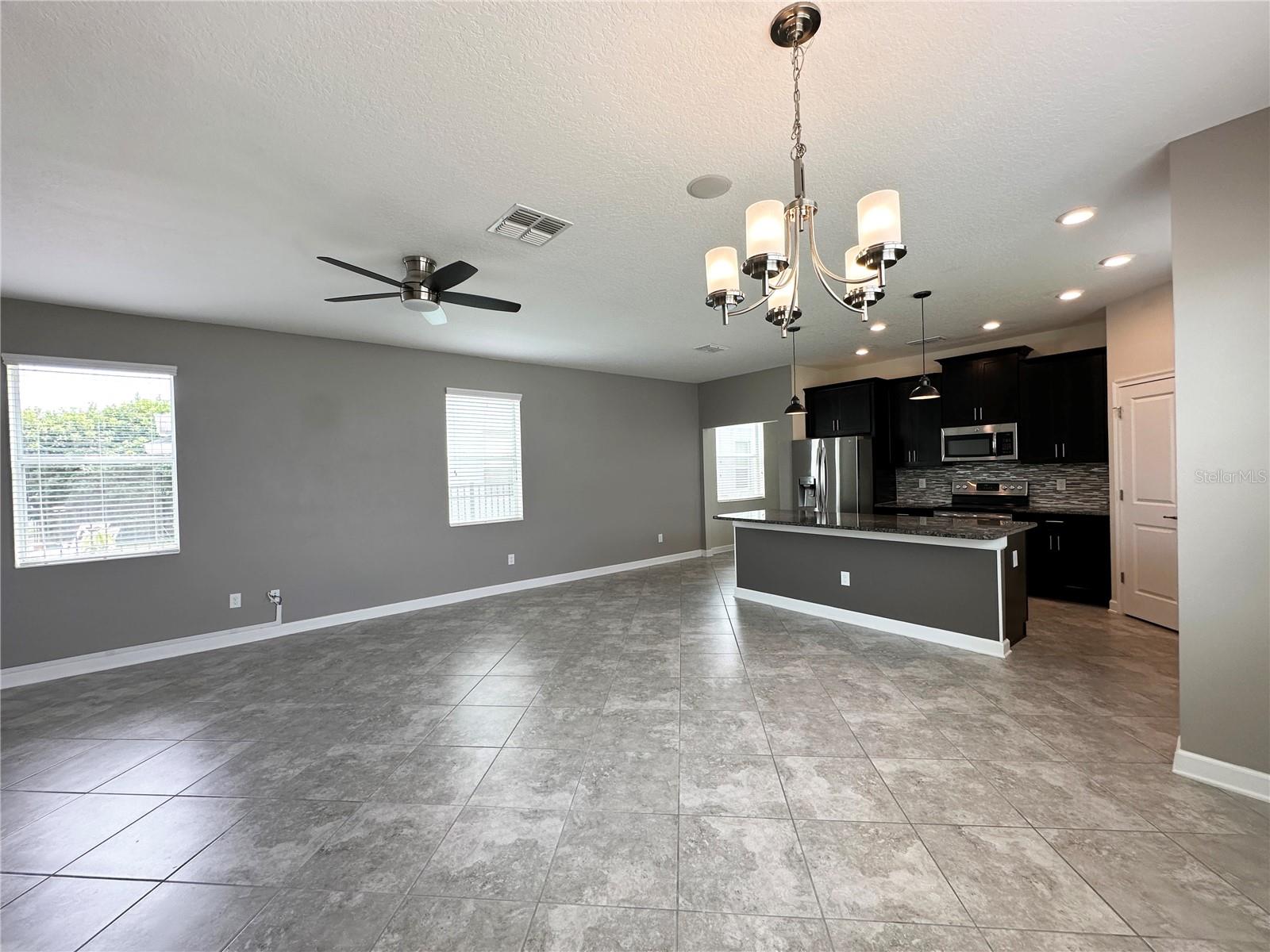 10182 AUTHORS WAY, ORLANDO, FL, 32832