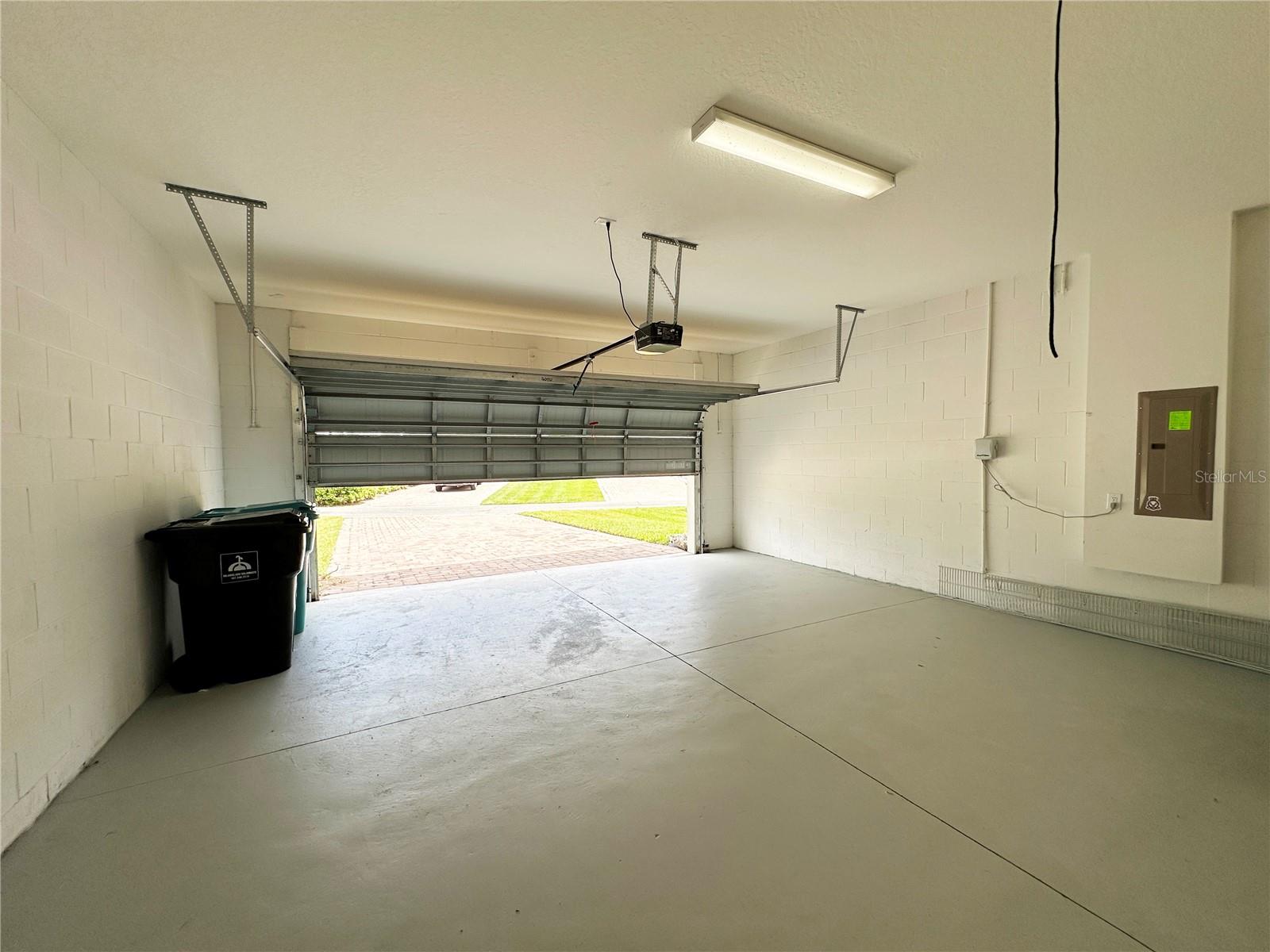 10182 AUTHORS WAY, ORLANDO, FL, 32832