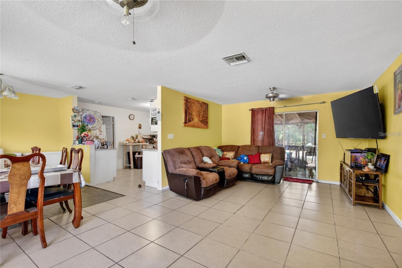 1400 N SIMPSON ST, MOUNT DORA, FL, 32757