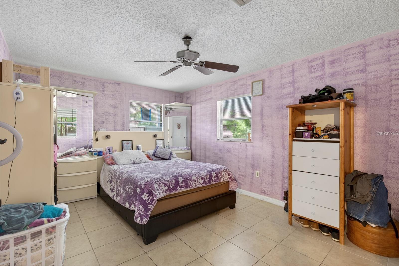 1400 N SIMPSON ST, MOUNT DORA, FL, 32757