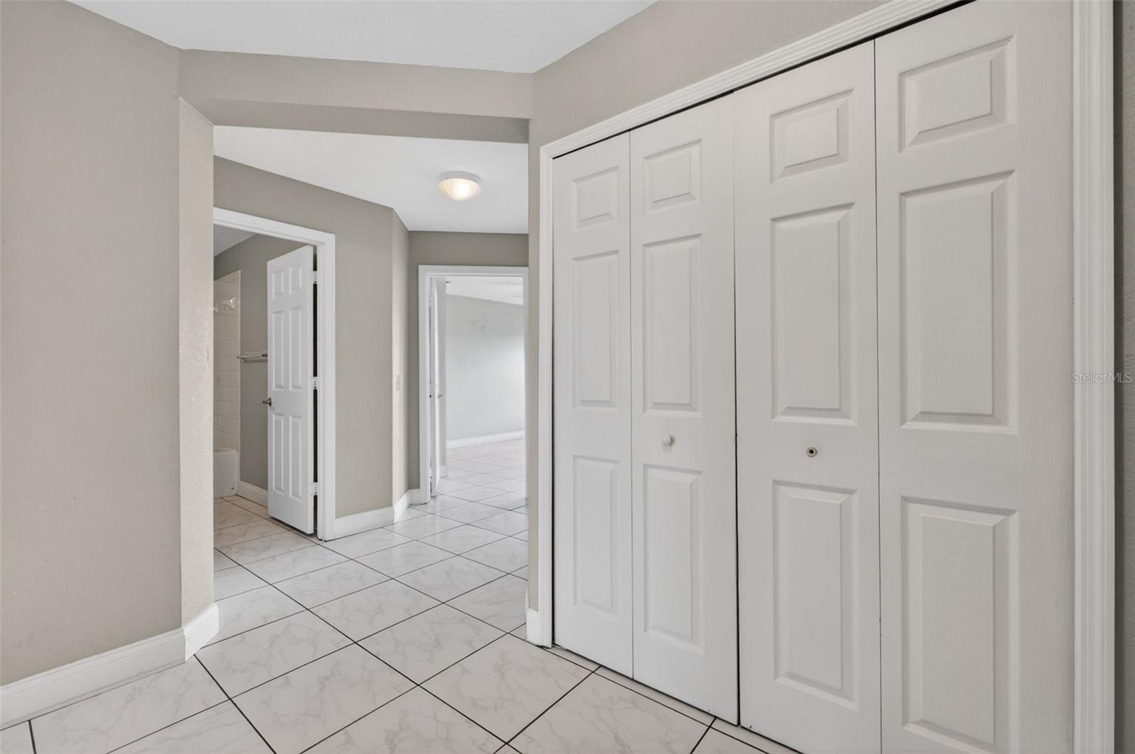 5809 LEOPARDSTOWN DR, TAMPA, FL, 33610