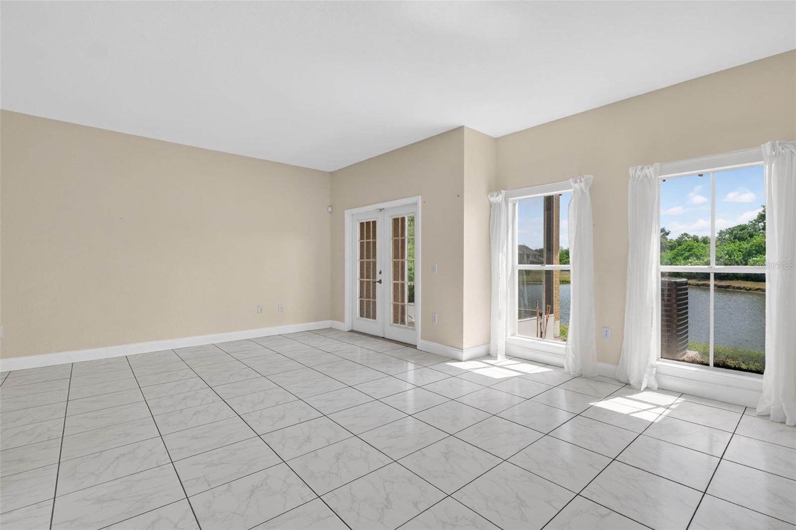 5809 LEOPARDSTOWN DR, TAMPA, FL, 33610