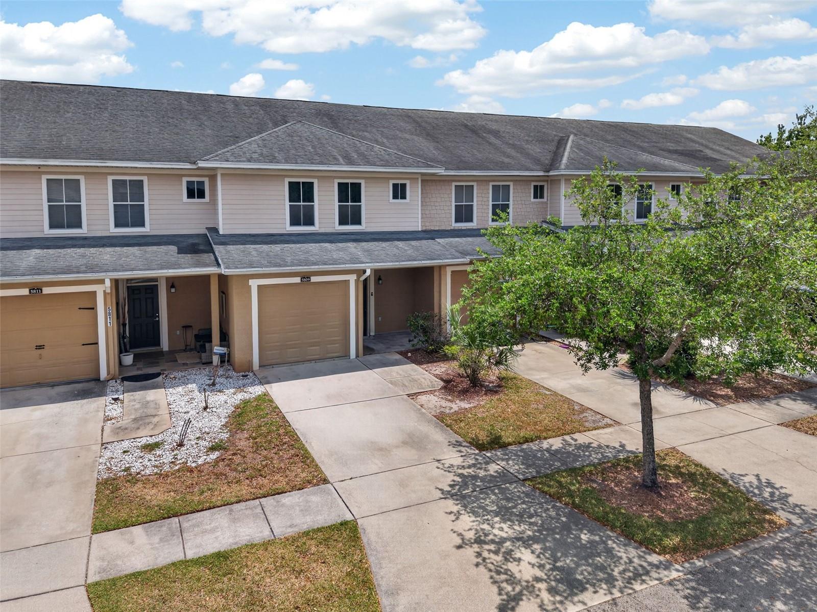 5809 LEOPARDSTOWN DR, TAMPA, FL, 33610