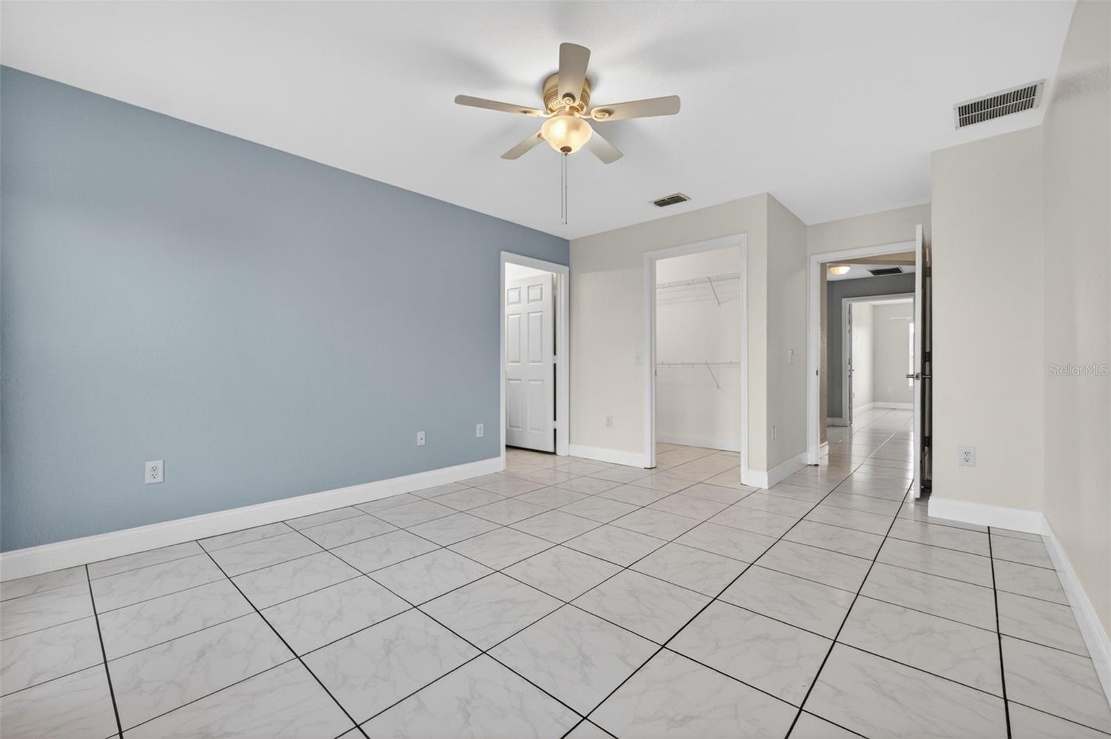 5809 LEOPARDSTOWN DR, TAMPA, FL, 33610