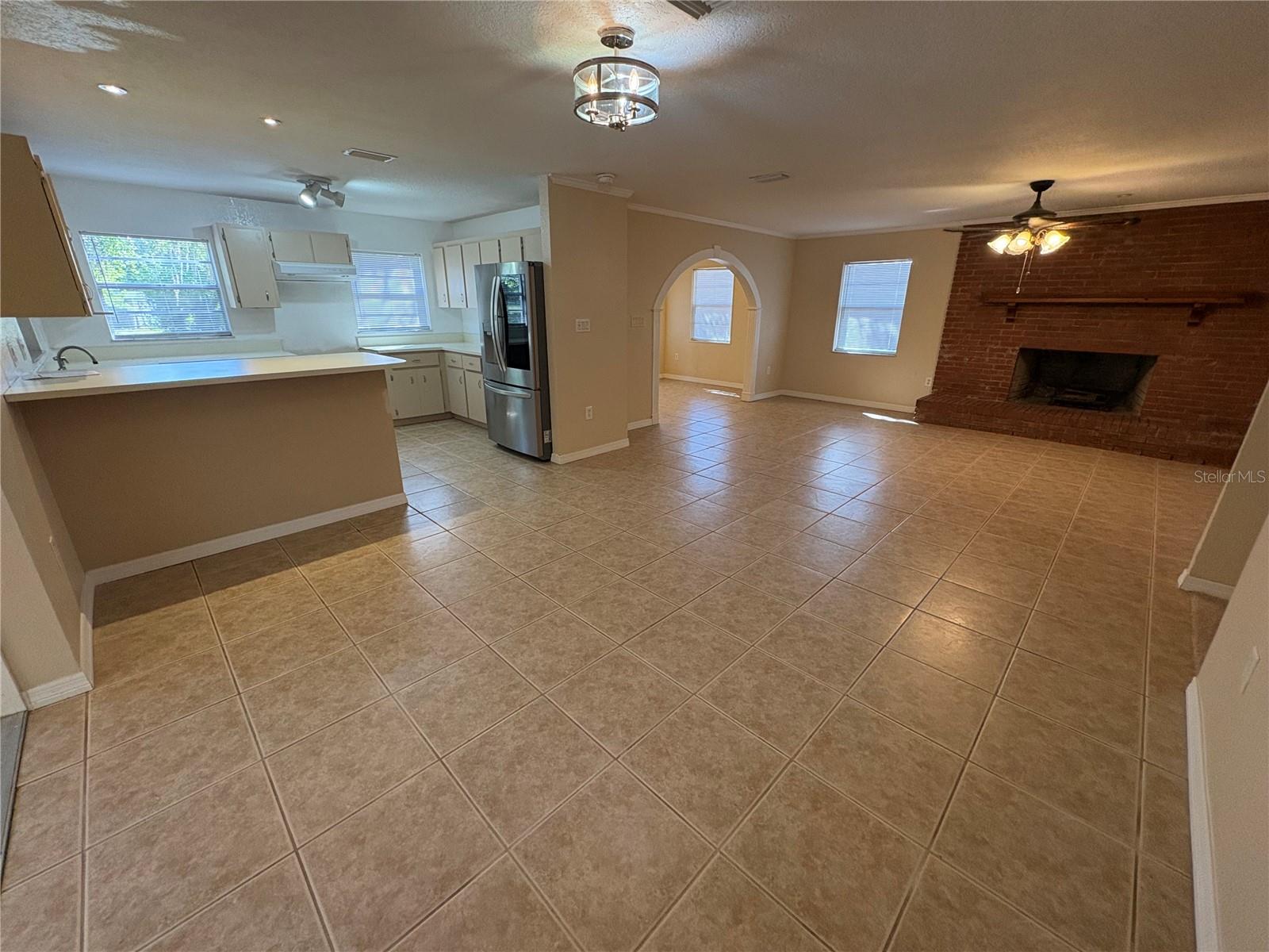 8351 WAKEFORD RD, LAKE WALES, FL, 33898