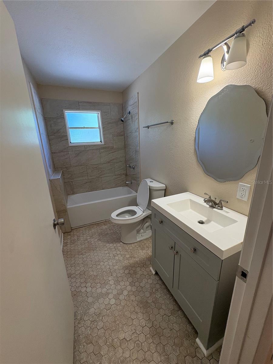 8351 WAKEFORD RD, LAKE WALES, FL, 33898