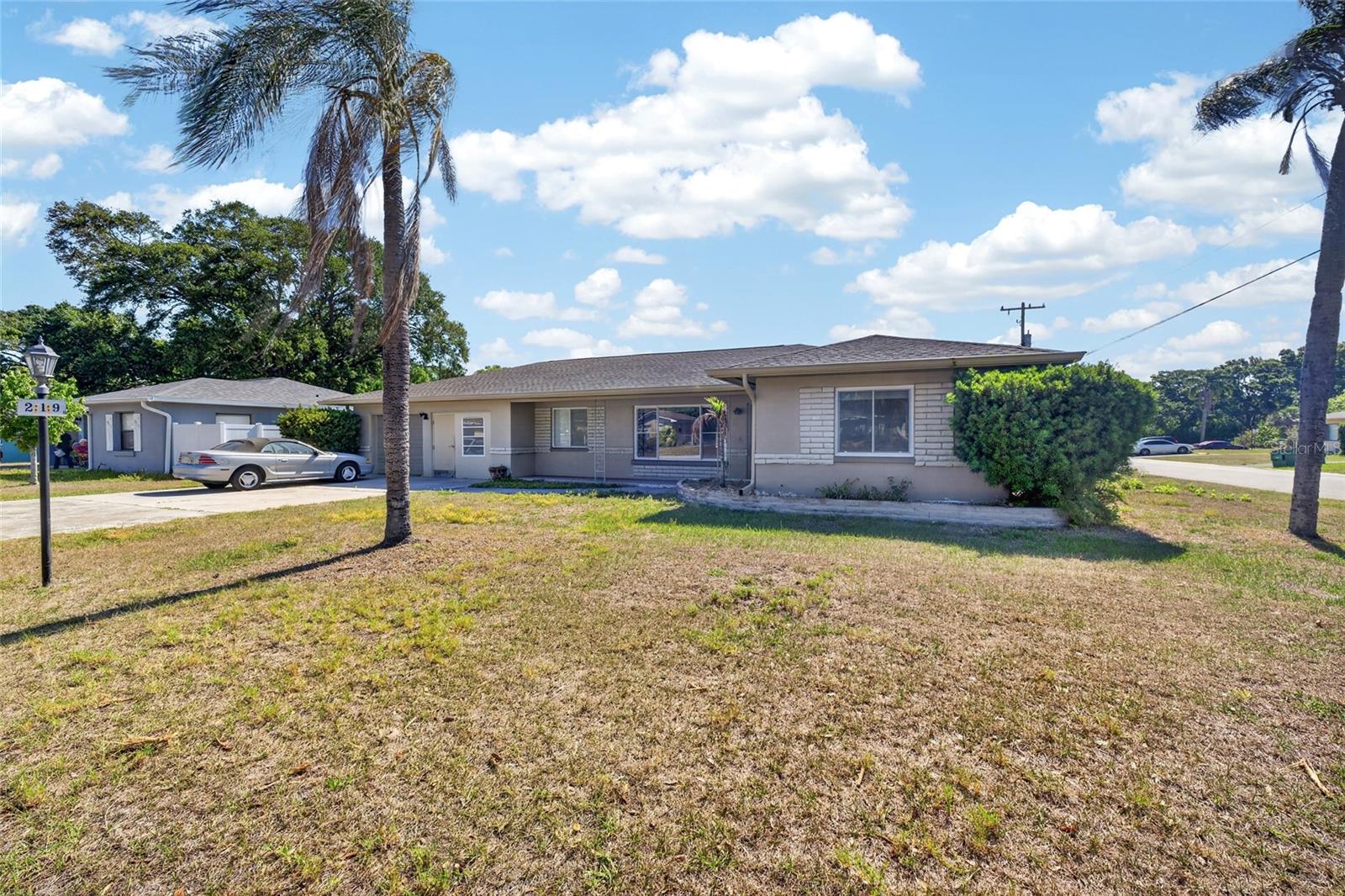 219 S SATURN AVE, CLEARWATER, FL, 33755