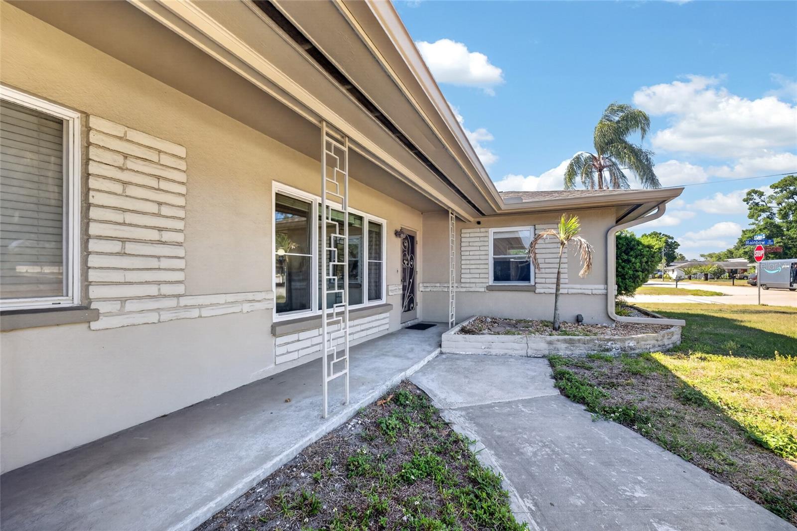 219 S SATURN AVE, CLEARWATER, FL, 33755