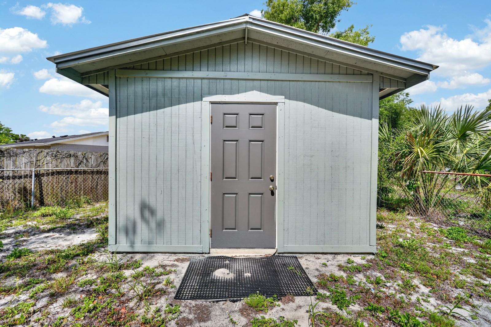 1060 E PATRICK CIR, DAYTONA BEACH, FL, 32117