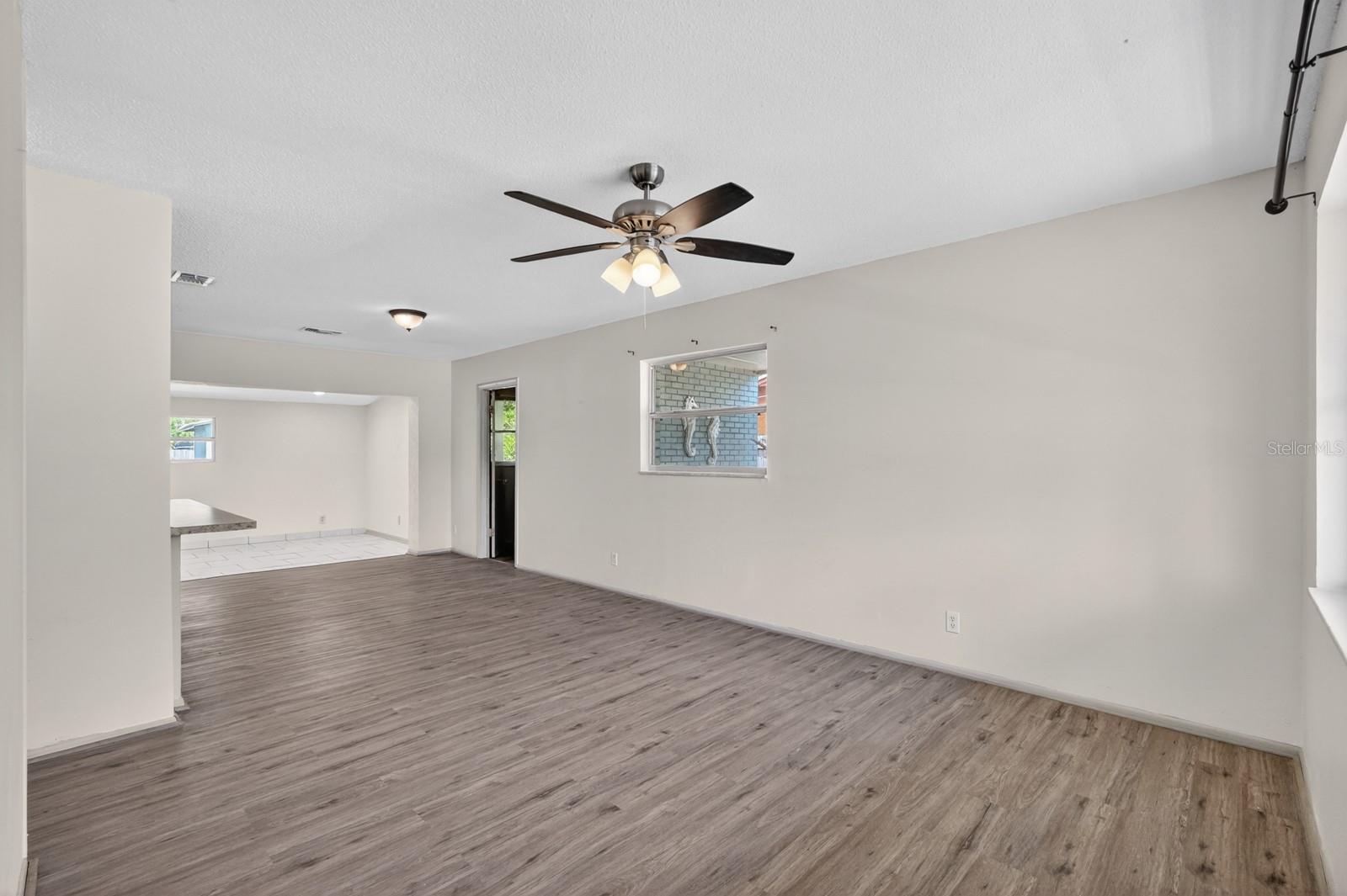 1060 E PATRICK CIR, DAYTONA BEACH, FL, 32117