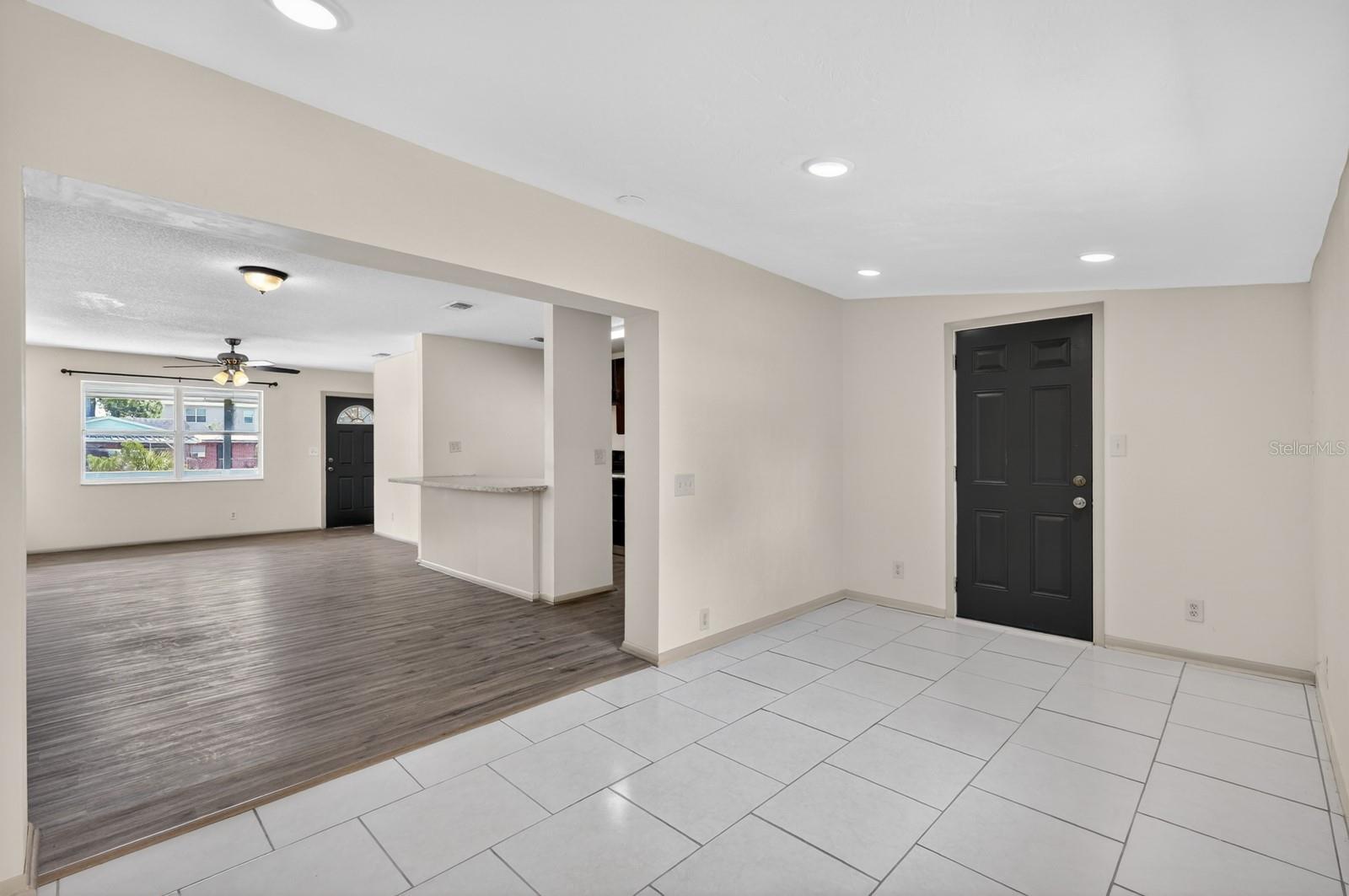 1060 E PATRICK CIR, DAYTONA BEACH, FL, 32117