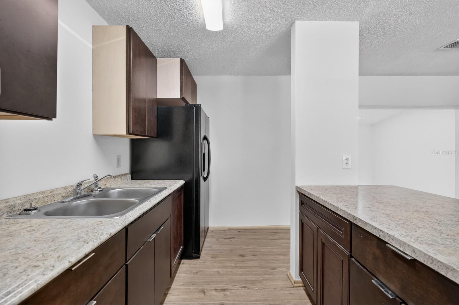 1060 E PATRICK CIR, DAYTONA BEACH, FL, 32117