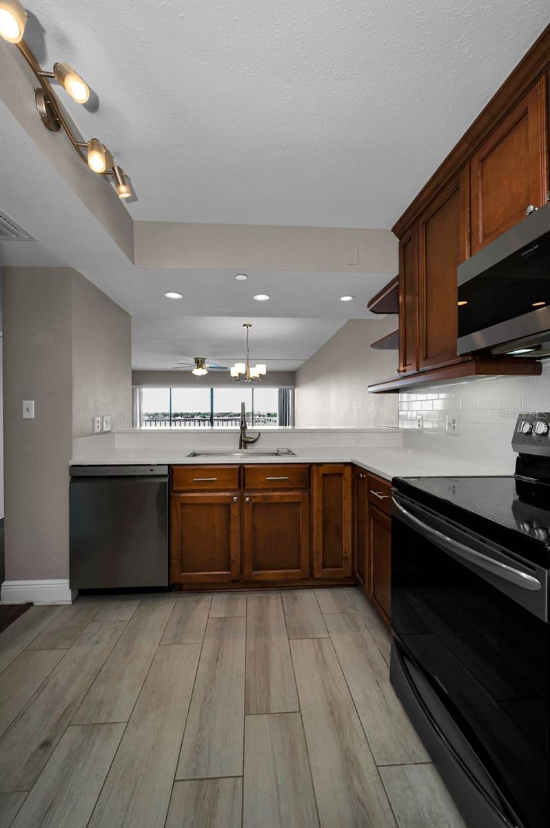 2 ADALIA AVE #605, TAMPA, FL, 33606