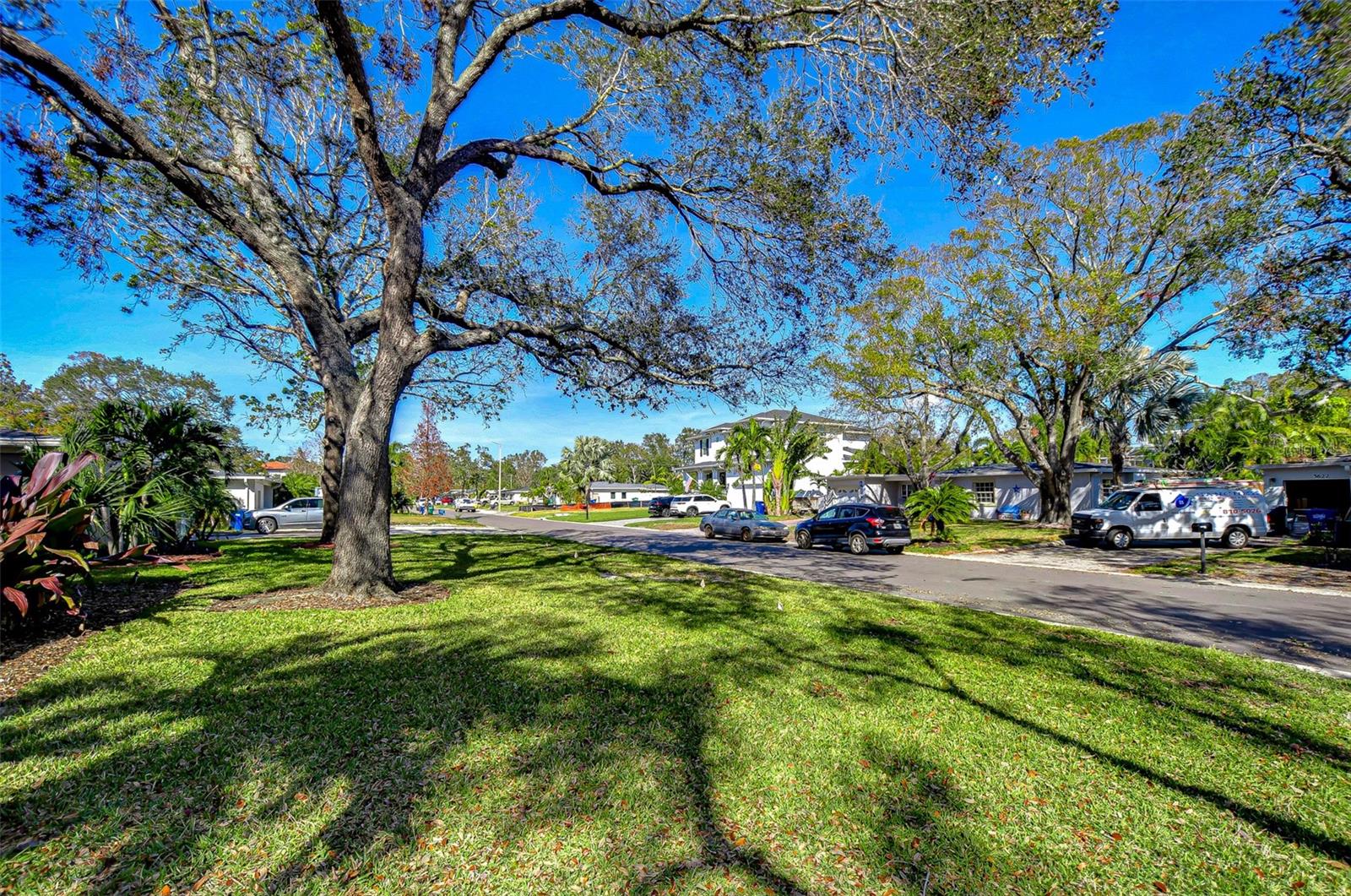 3621 S BELCHER DR, TAMPA, FL, 33629