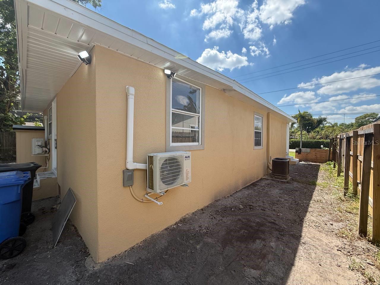 7211 N HIMES AVE, TAMPA, FL, 33614