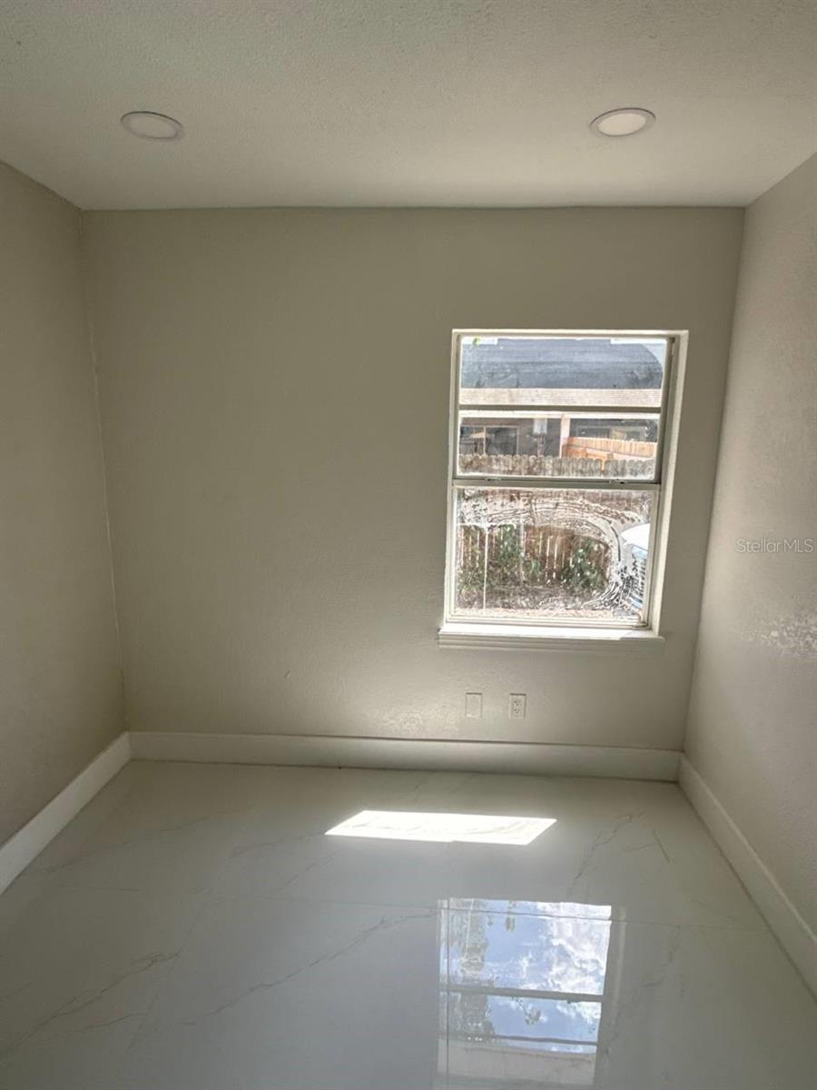 7211 N HIMES AVE, TAMPA, FL, 33614