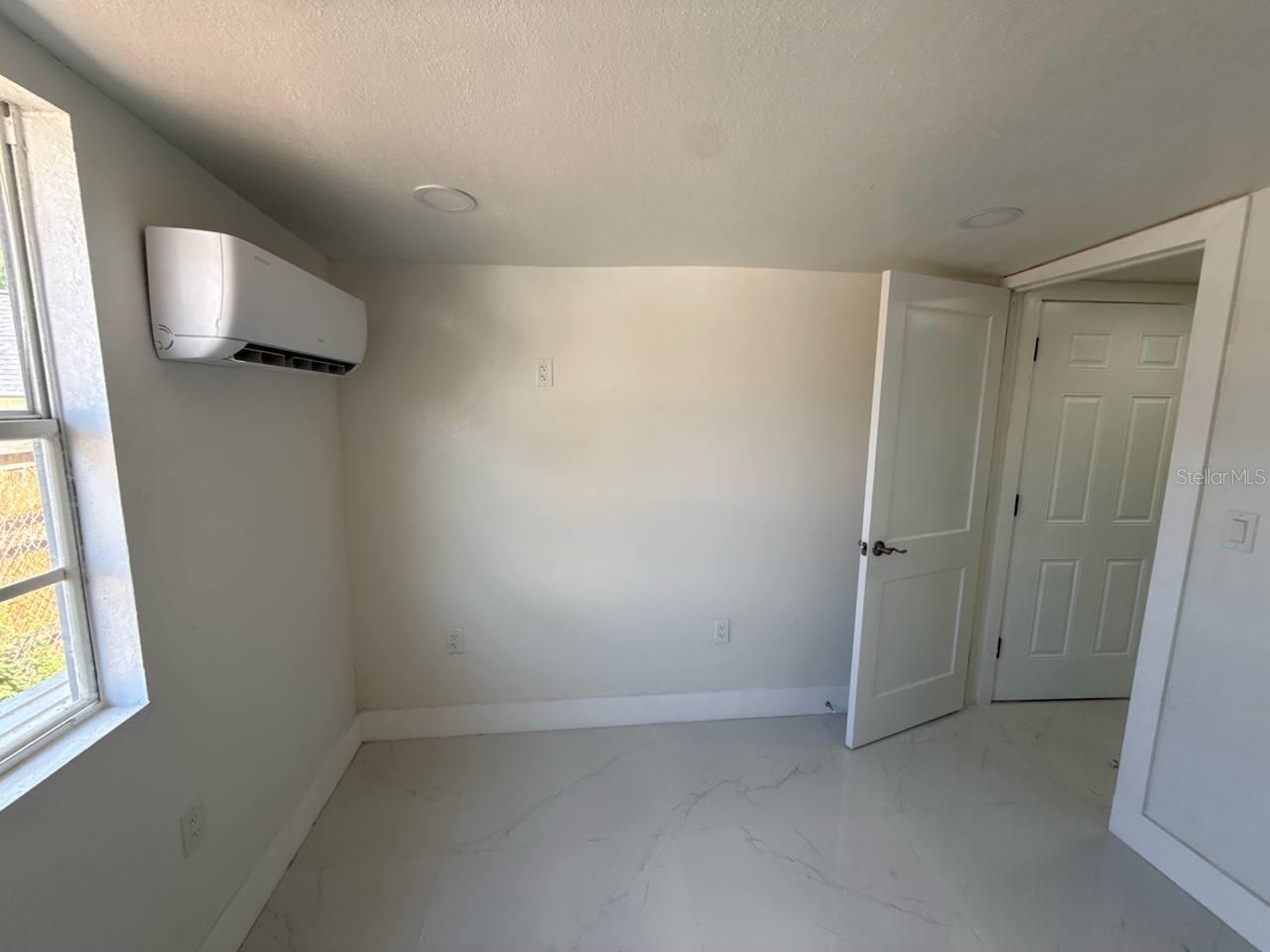 7211 N HIMES AVE, TAMPA, FL, 33614