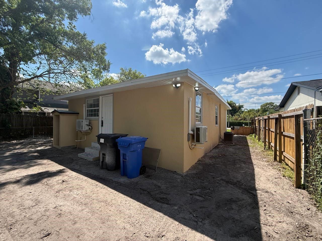 7211 N HIMES AVE, TAMPA, FL, 33614