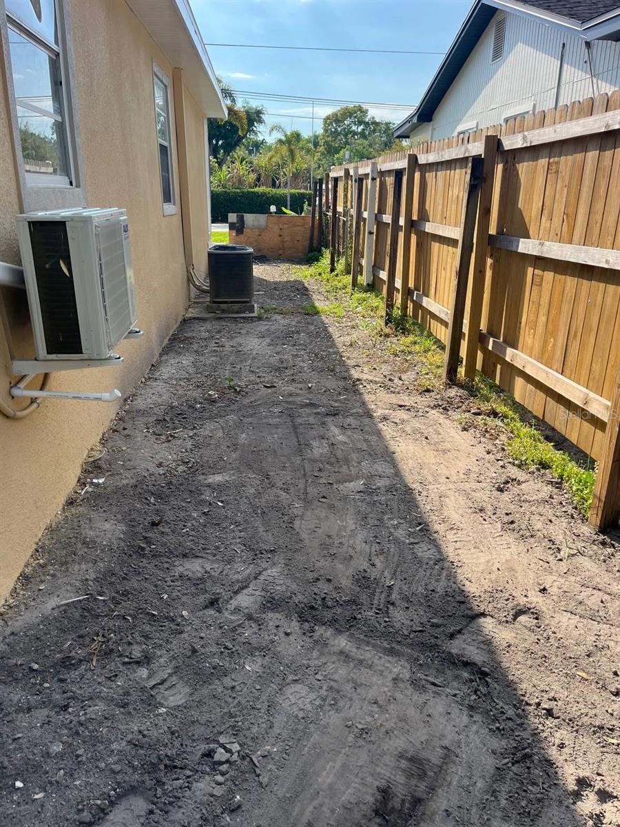 7211 N HIMES AVE, TAMPA, FL, 33614