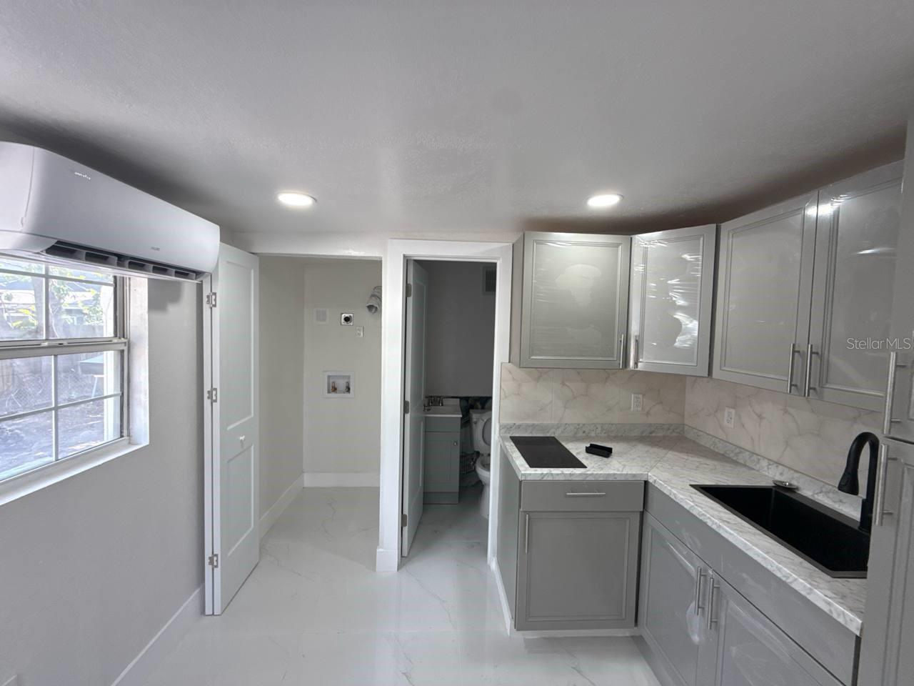 7211 N HIMES AVE, TAMPA, FL, 33614