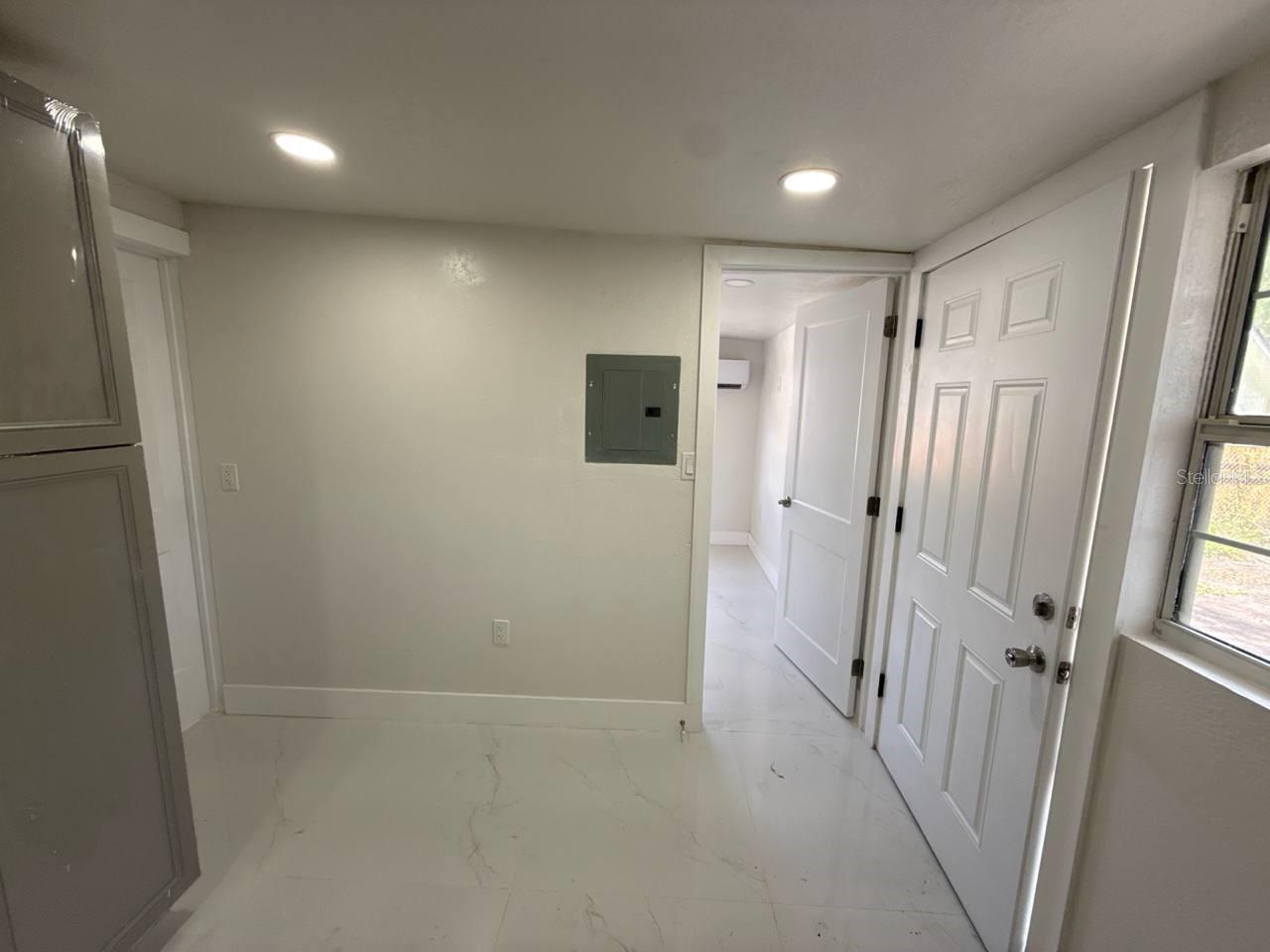 7211 N HIMES AVE, TAMPA, FL, 33614