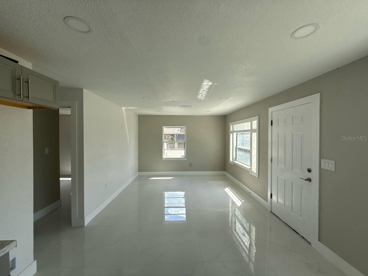 7211 N HIMES AVE, TAMPA, FL, 33614