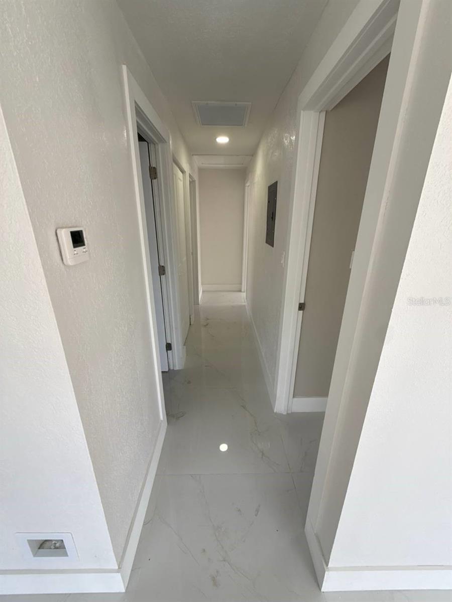 7211 N HIMES AVE, TAMPA, FL, 33614