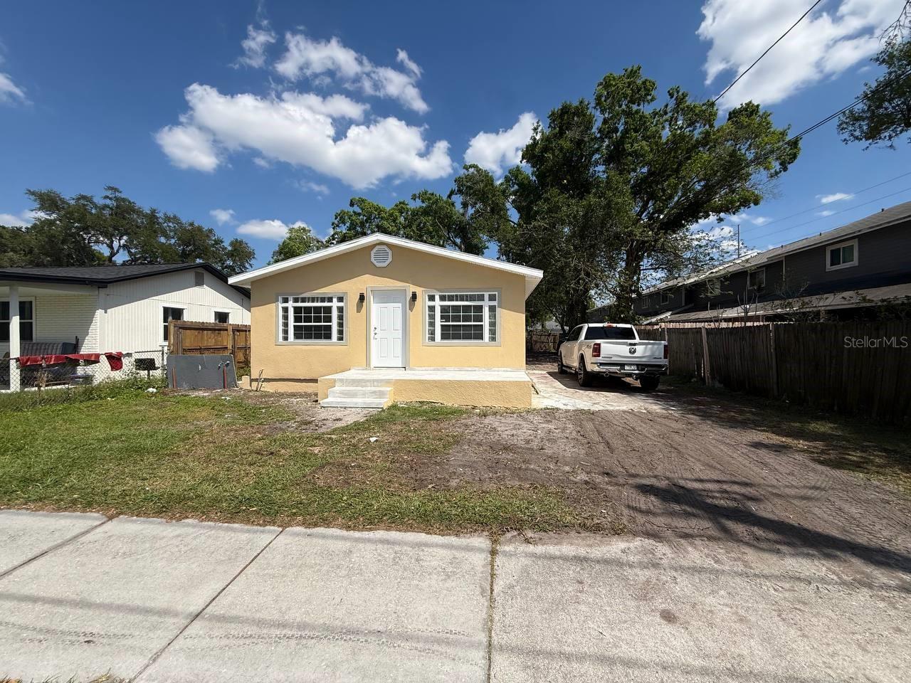7211 N HIMES AVE, TAMPA, FL, 33614