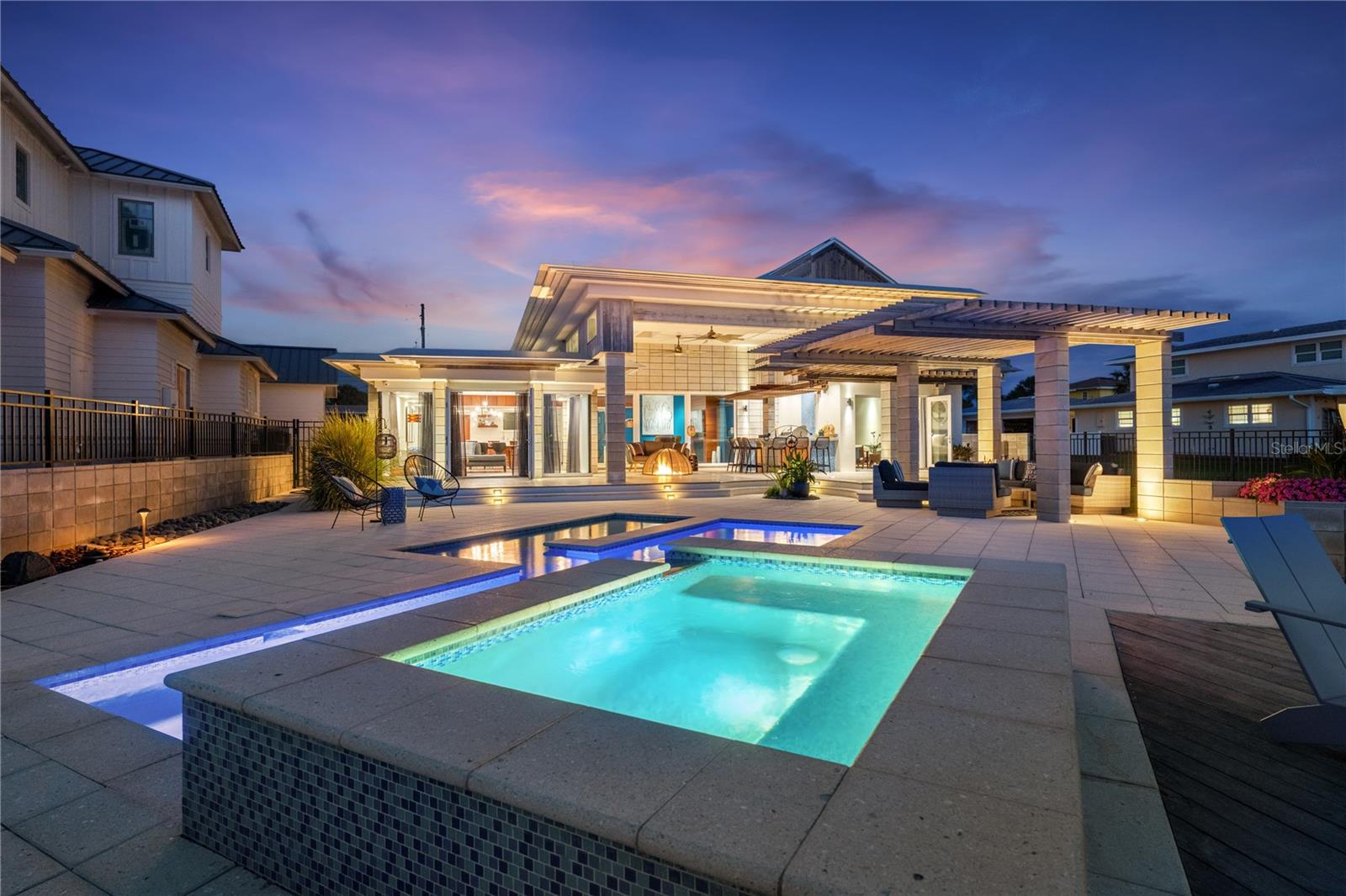 1800 N INDIAN RIVER RD, NEW SMYRNA BEACH, FL, 32169