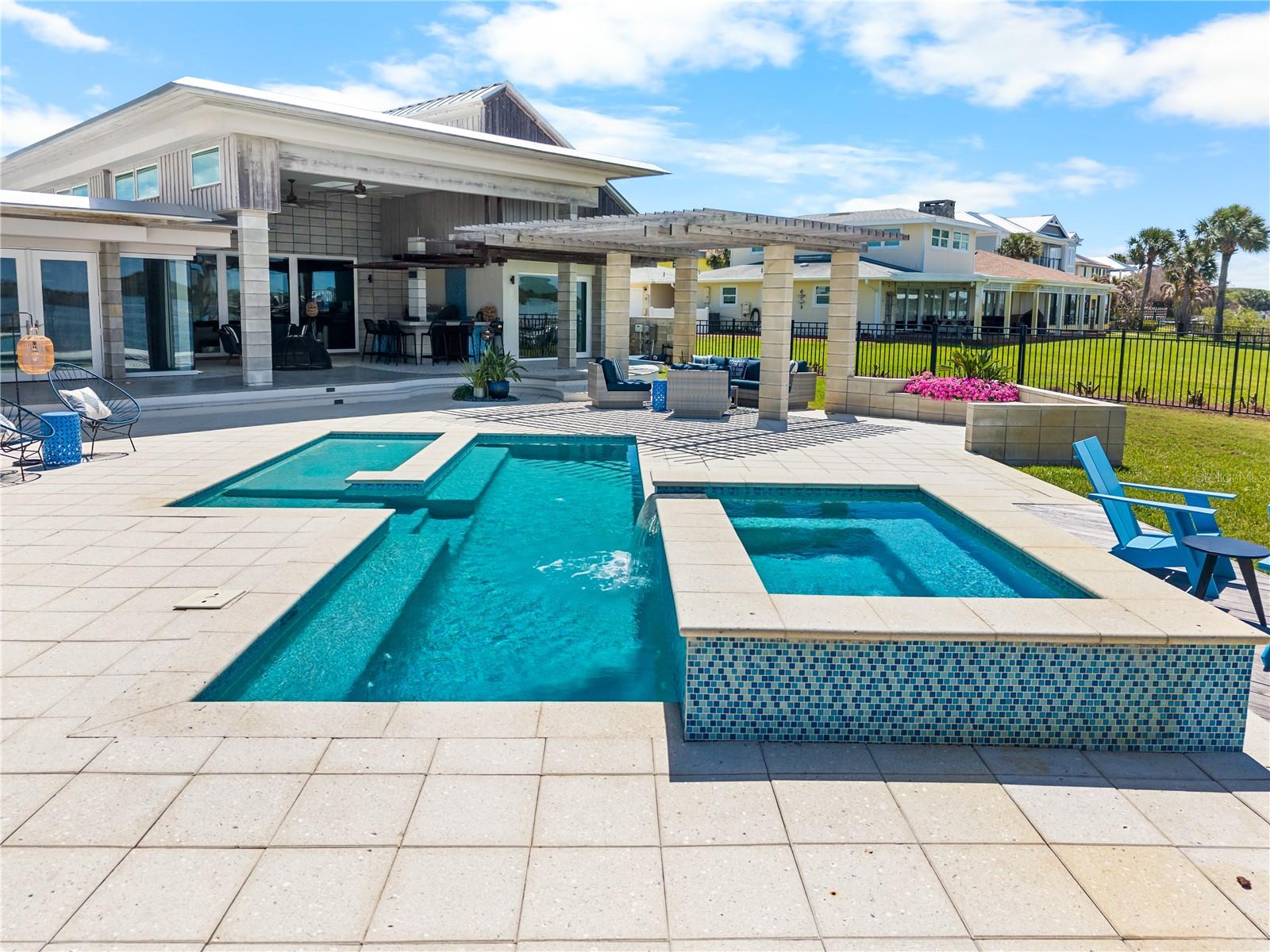 1800 N INDIAN RIVER RD, NEW SMYRNA BEACH, FL, 32169