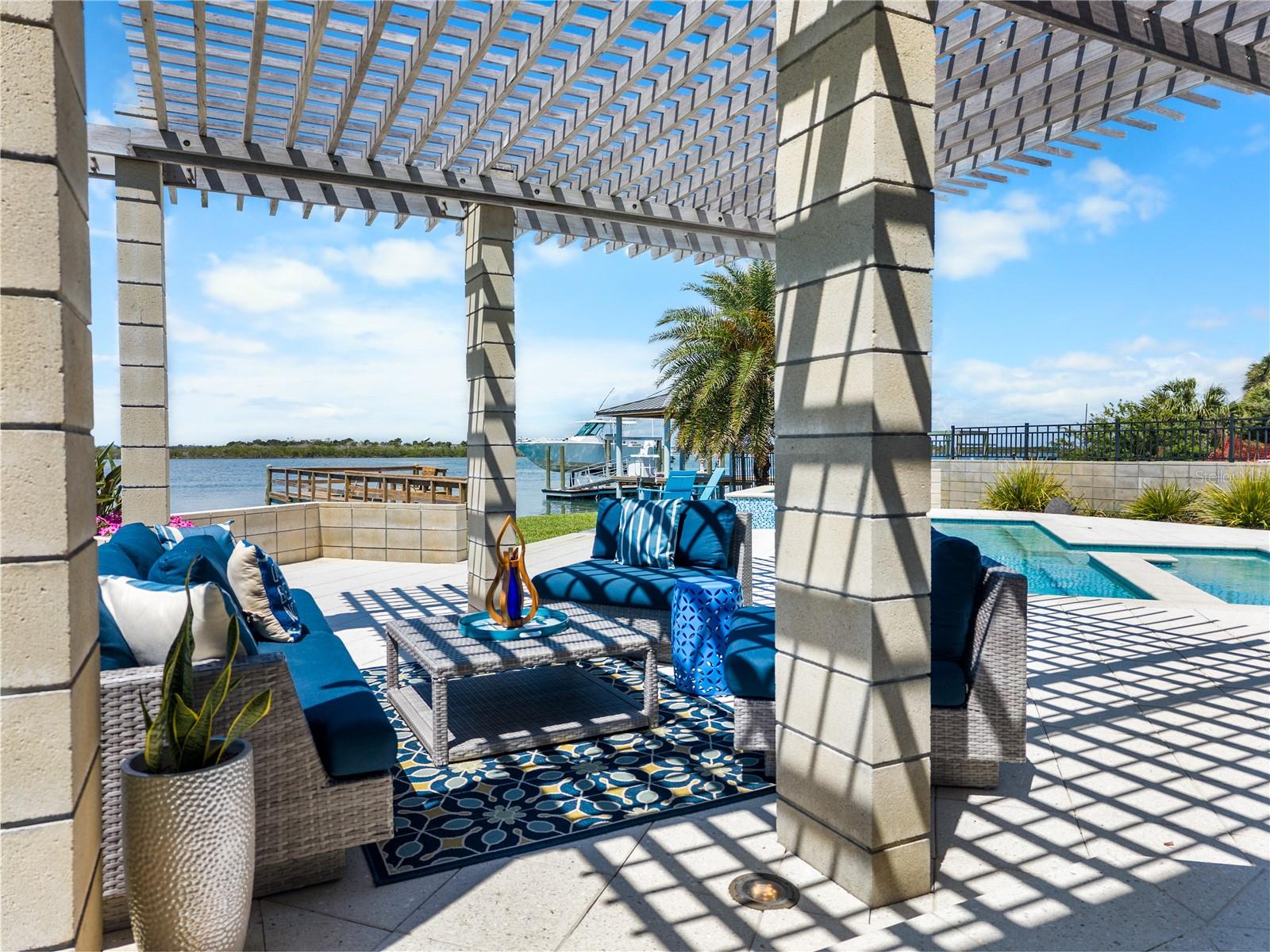 1800 N INDIAN RIVER RD, NEW SMYRNA BEACH, FL, 32169