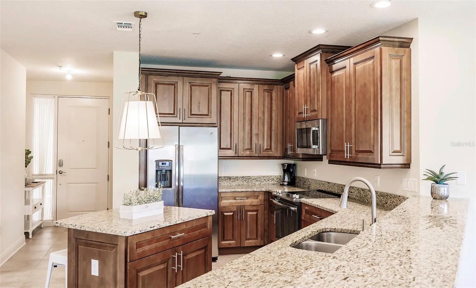 7840 34TH AVE W #102, BRADENTON, FL, 34209