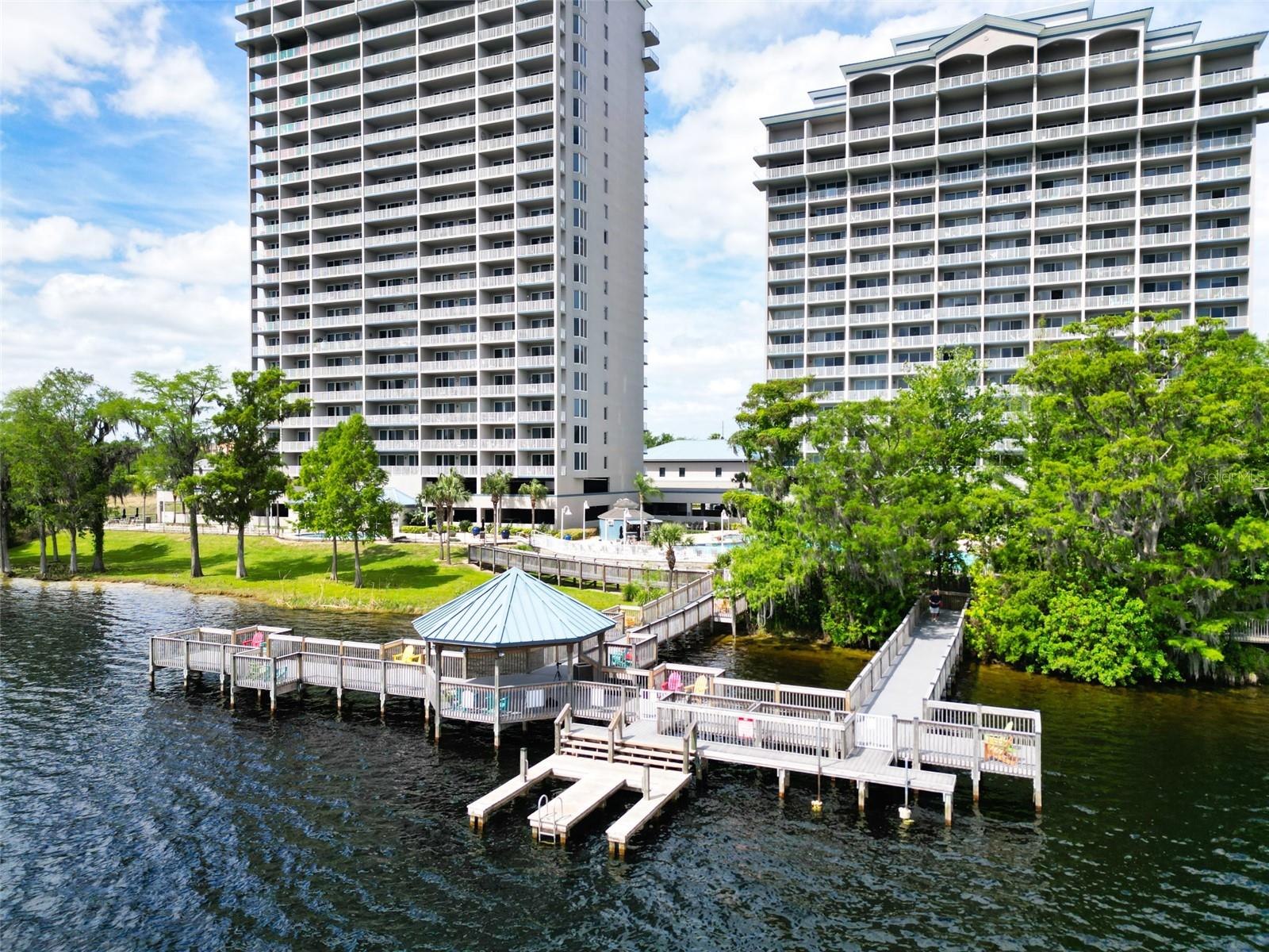 13427 BLUE HERON BEACH DR., ORLANDO, FL, 32821