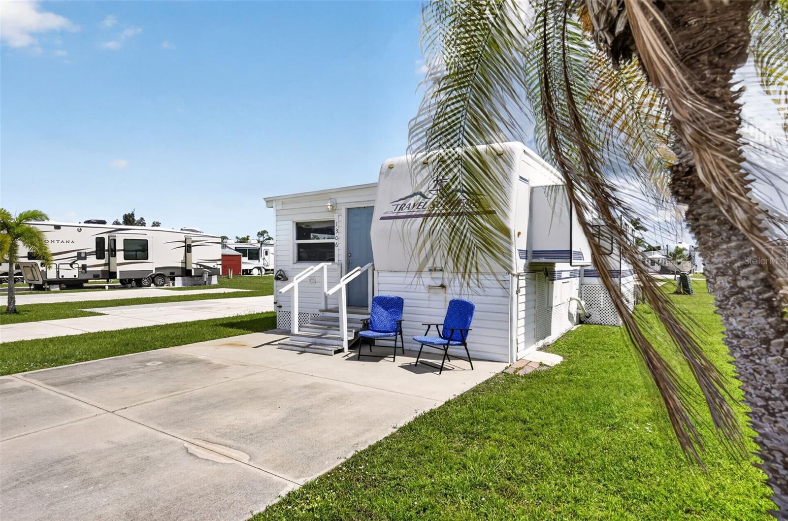 1306 TROUT, PUNTA GORDA, FL, 33950