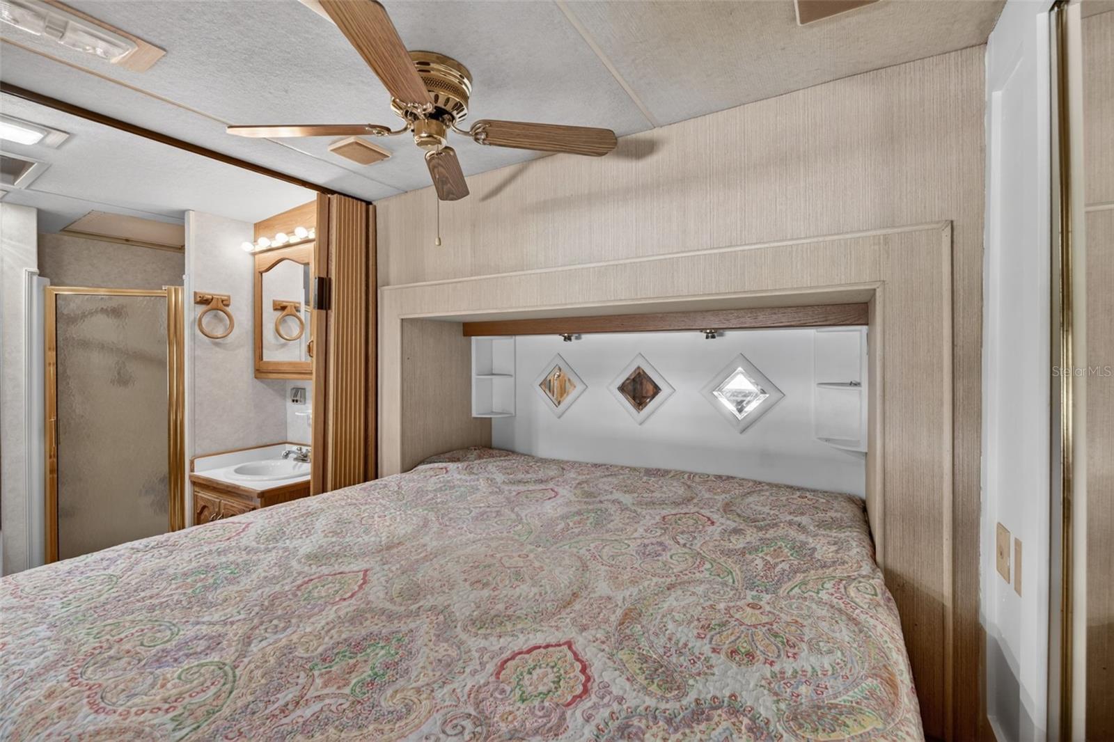 1306 TROUT, PUNTA GORDA, FL, 33950