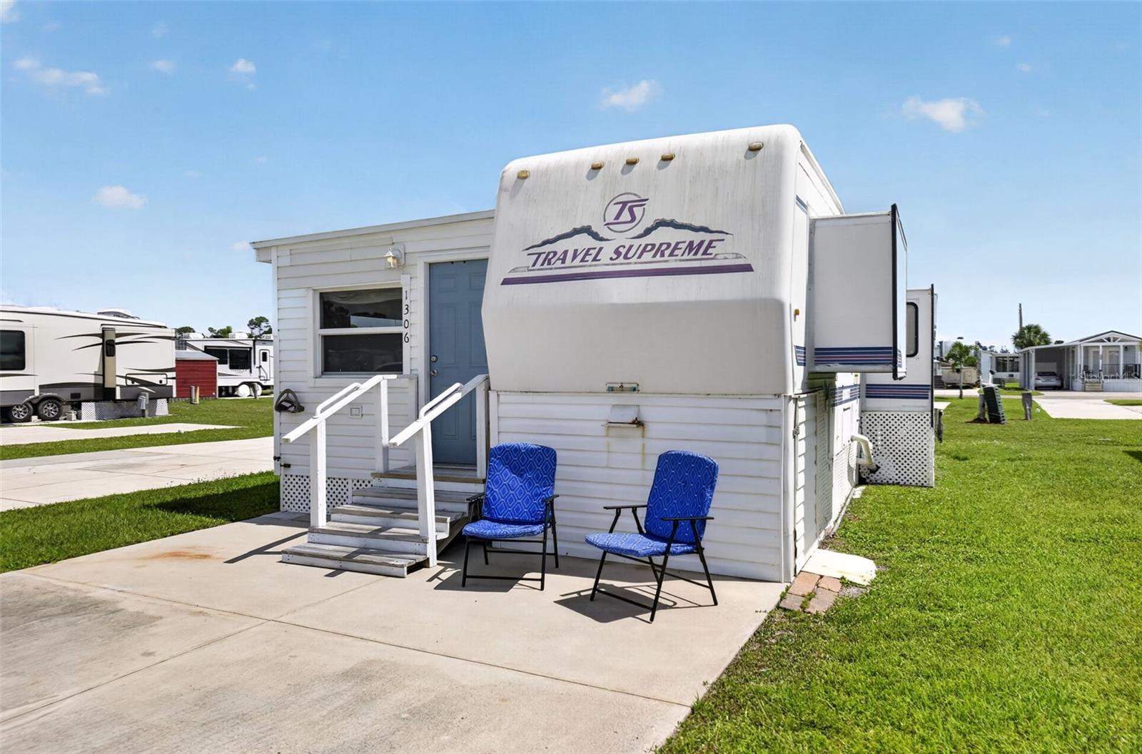 1306 TROUT, PUNTA GORDA, FL, 33950