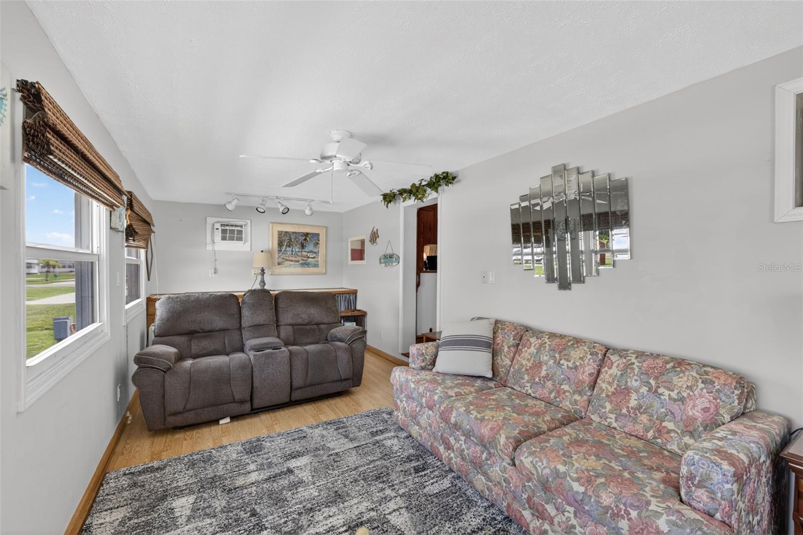 1306 TROUT, PUNTA GORDA, FL, 33950