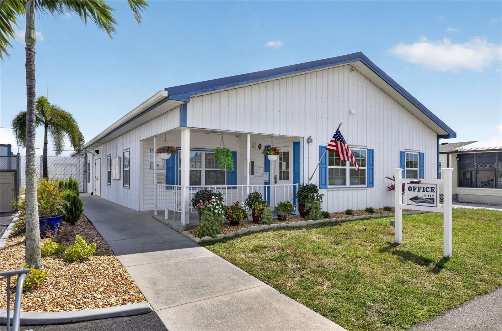 1306 TROUT, PUNTA GORDA, FL, 33950