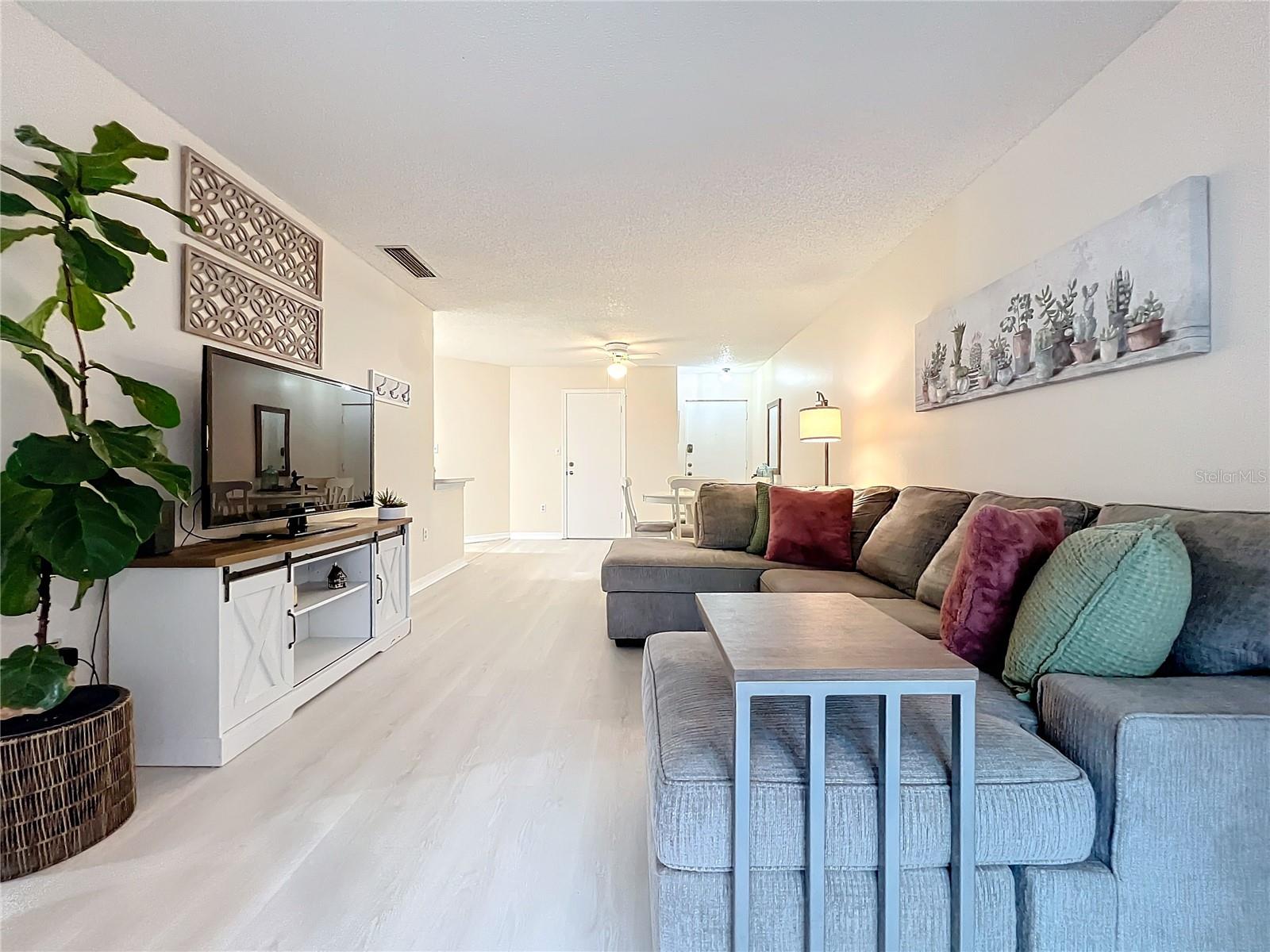 SOUTHPOINTE CONDO, ORLANDO, FL, 32822