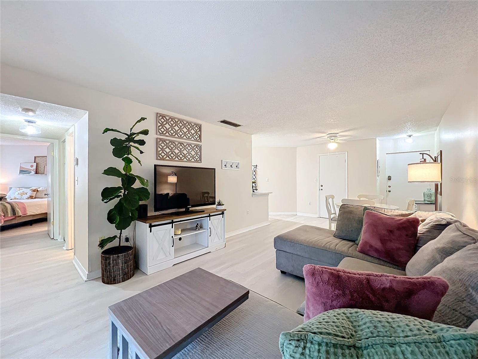 SOUTHPOINTE CONDO, ORLANDO, FL, 32822