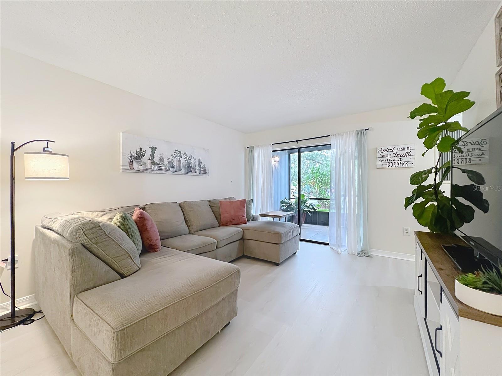 SOUTHPOINTE CONDO, ORLANDO, FL, 32822