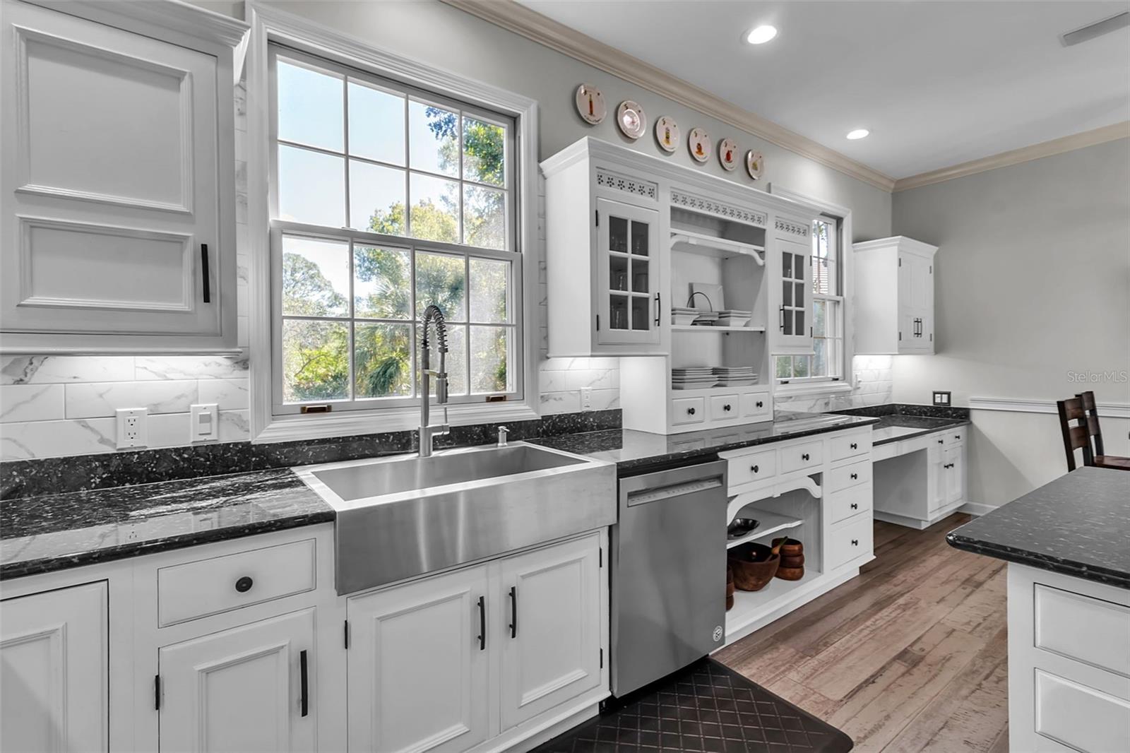 156 BISHOPS COURT RD, OSPREY, FL, 34229