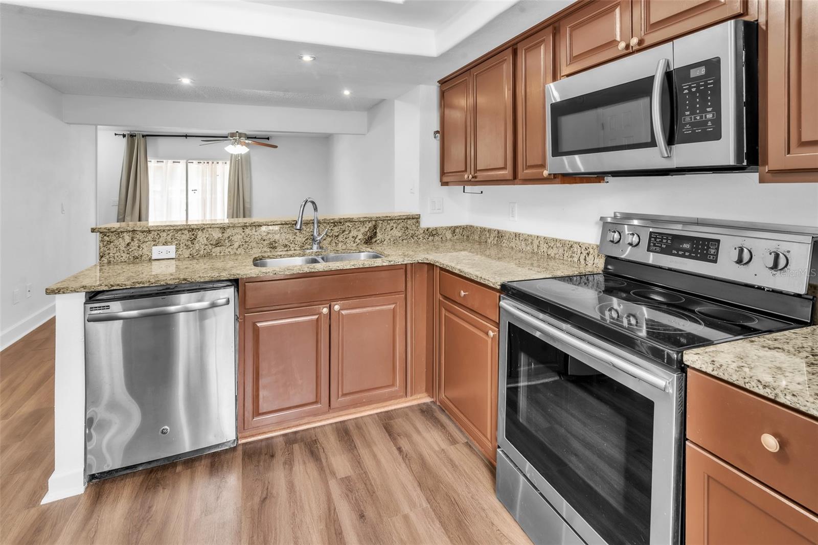 3303 BRIGADOON DR, CLEARWATER, FL, 33759