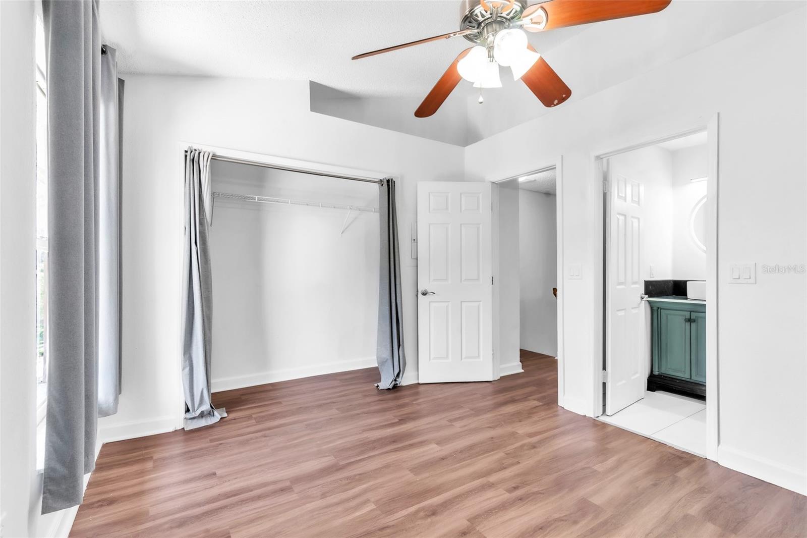 3303 BRIGADOON DR, CLEARWATER, FL, 33759