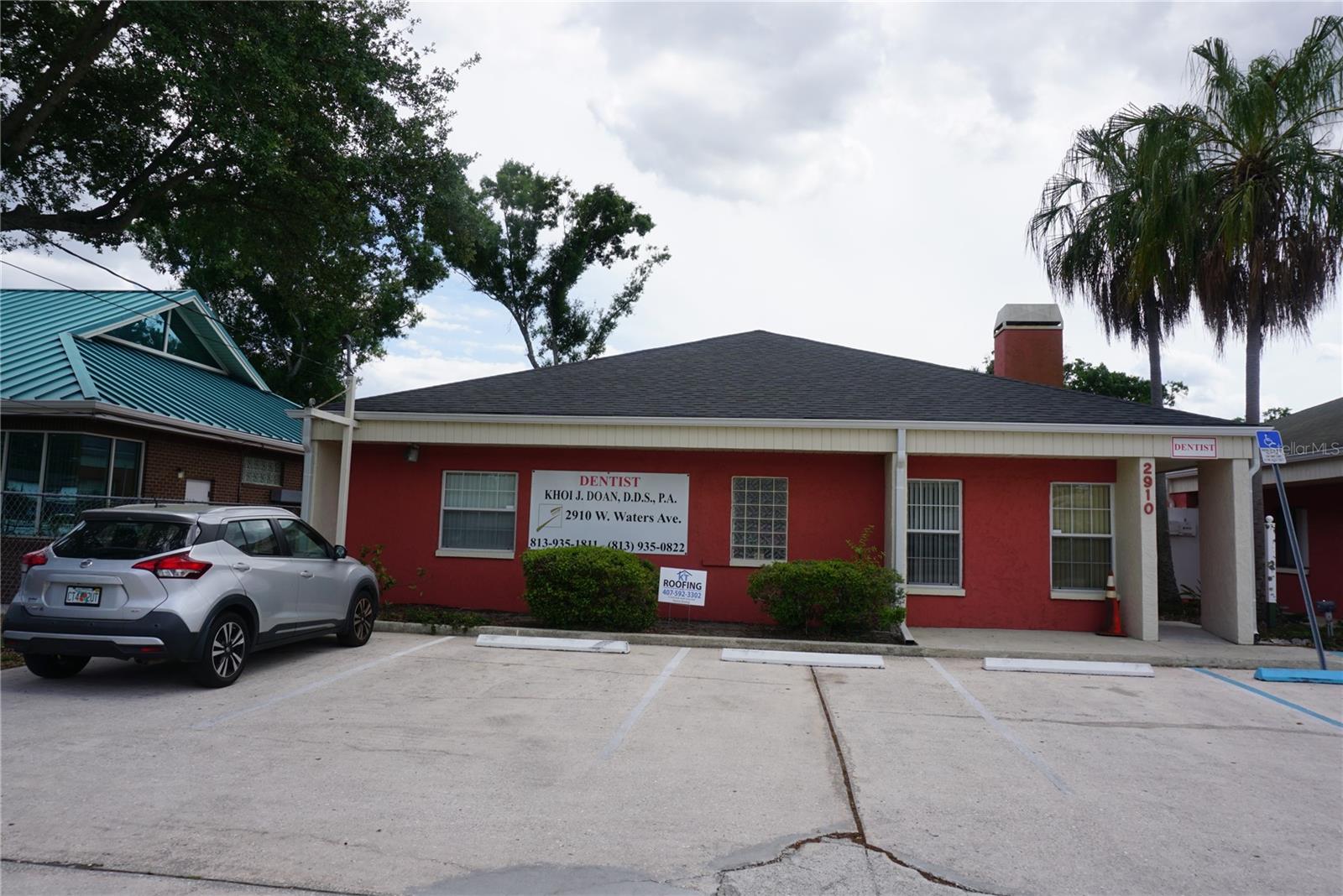 2910 W WATERS AVE, TAMPA, FL, 33614
