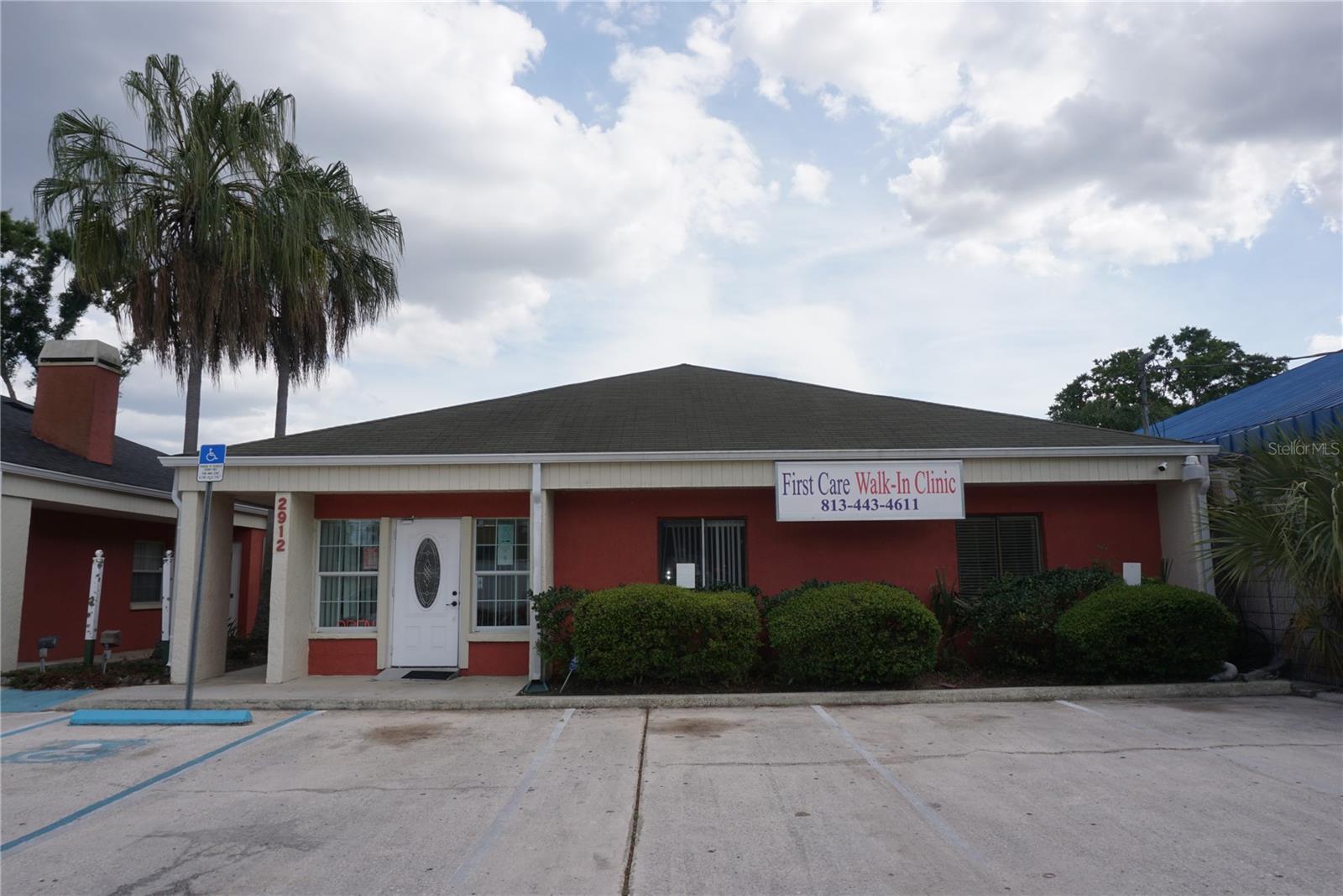 2910 W WATERS AVE, TAMPA, FL, 33614