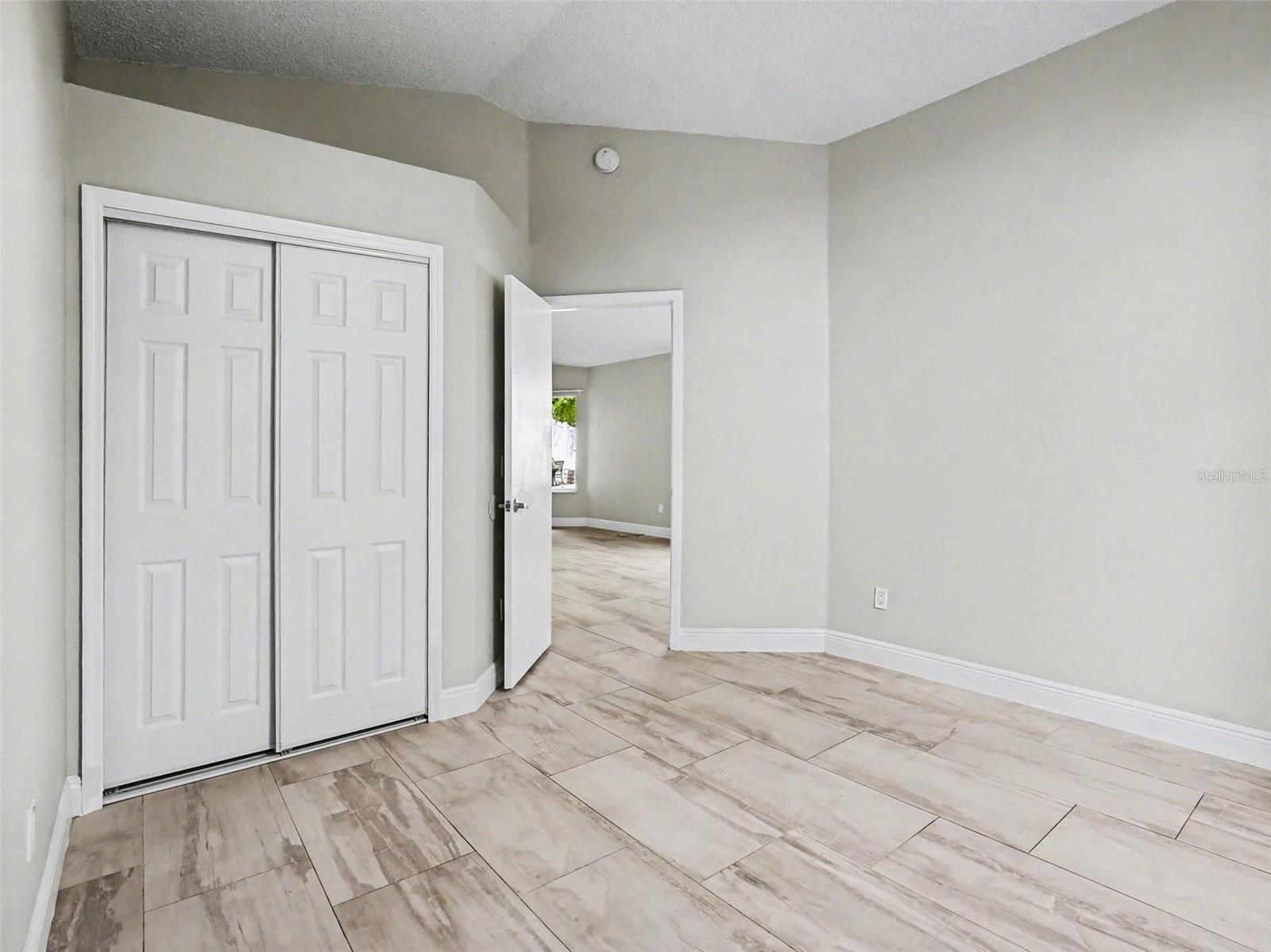 14564 HUNTINGFIELD DR, ORLANDO, FL, 32824