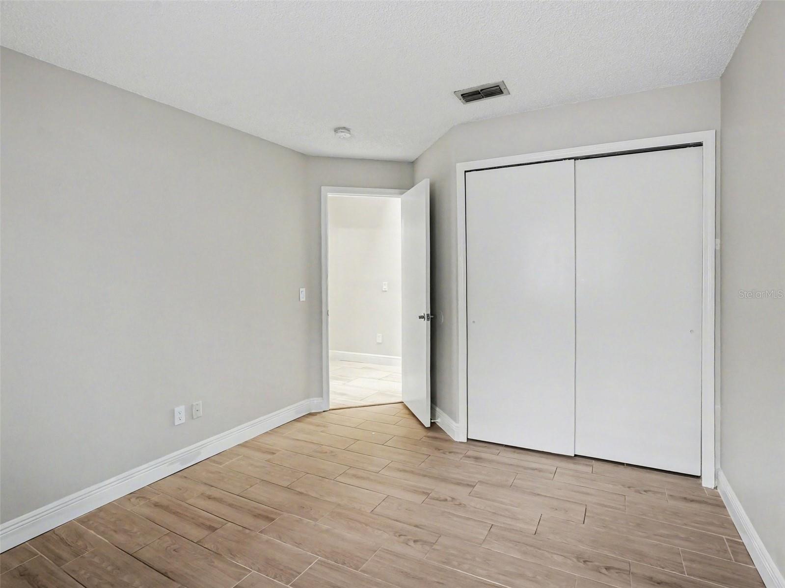 14564 HUNTINGFIELD DR, ORLANDO, FL, 32824