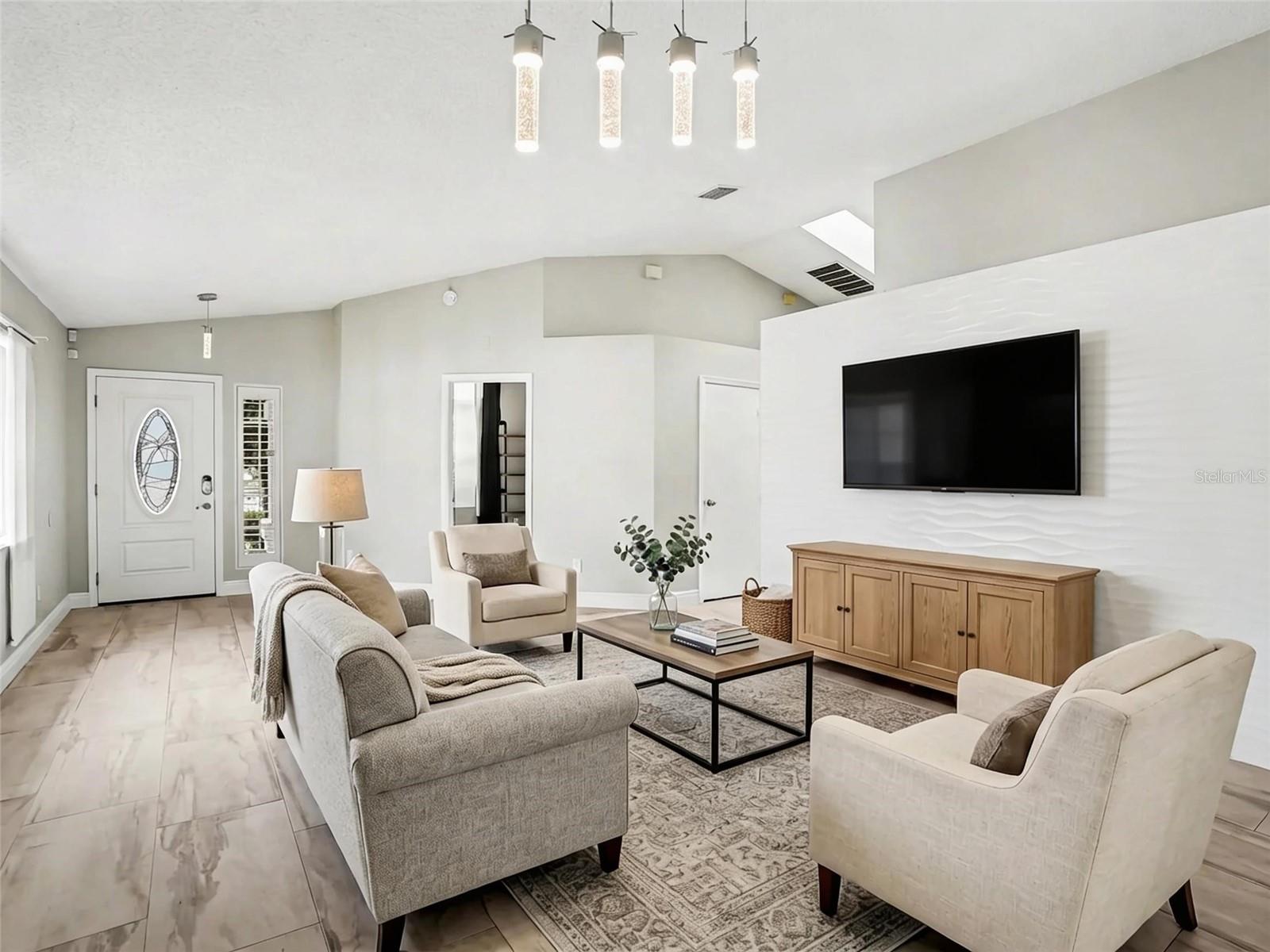 14564 HUNTINGFIELD DR, ORLANDO, FL, 32824